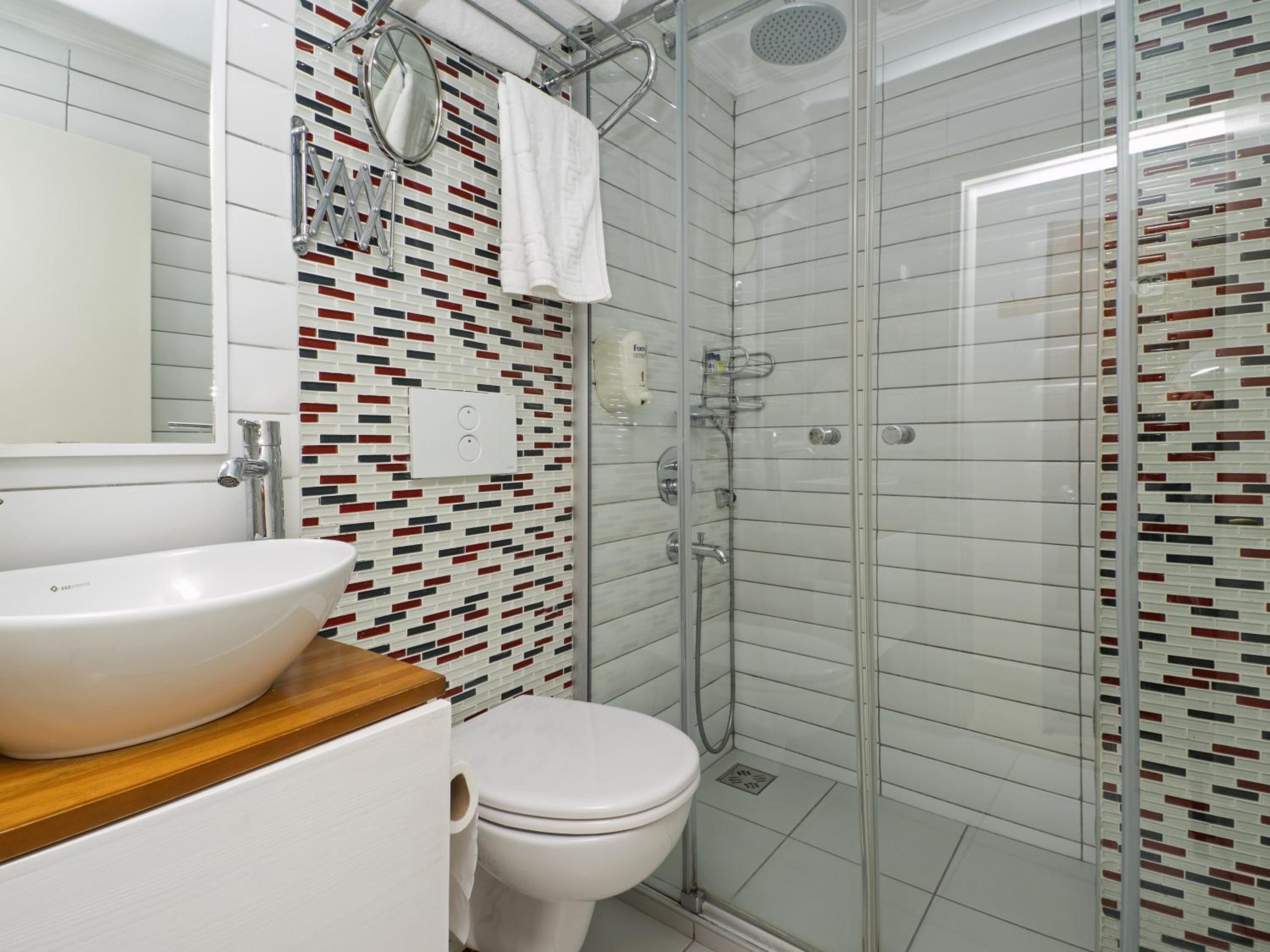 Hideaway - Image 147