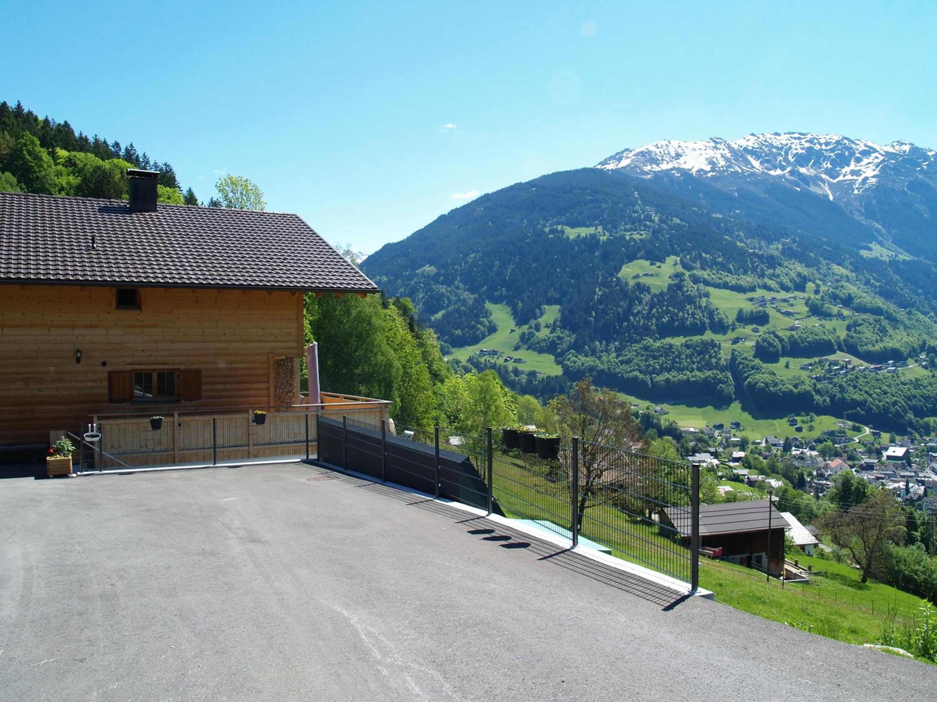 Haus grüner Wald