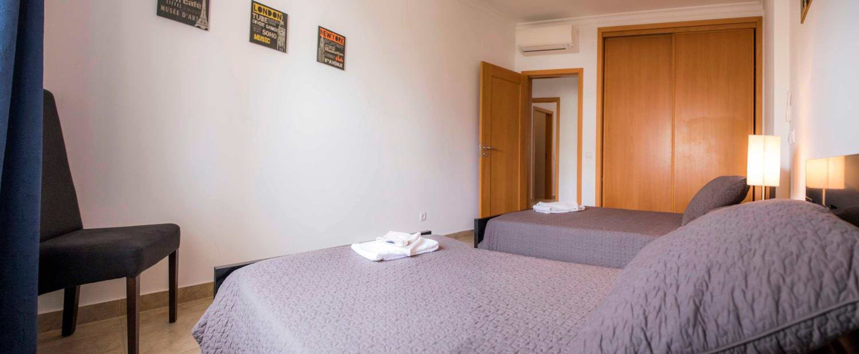 C02 - Luxury 3 Bed With Pool View