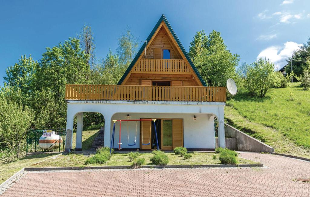 House with Pool and Sauna view 4