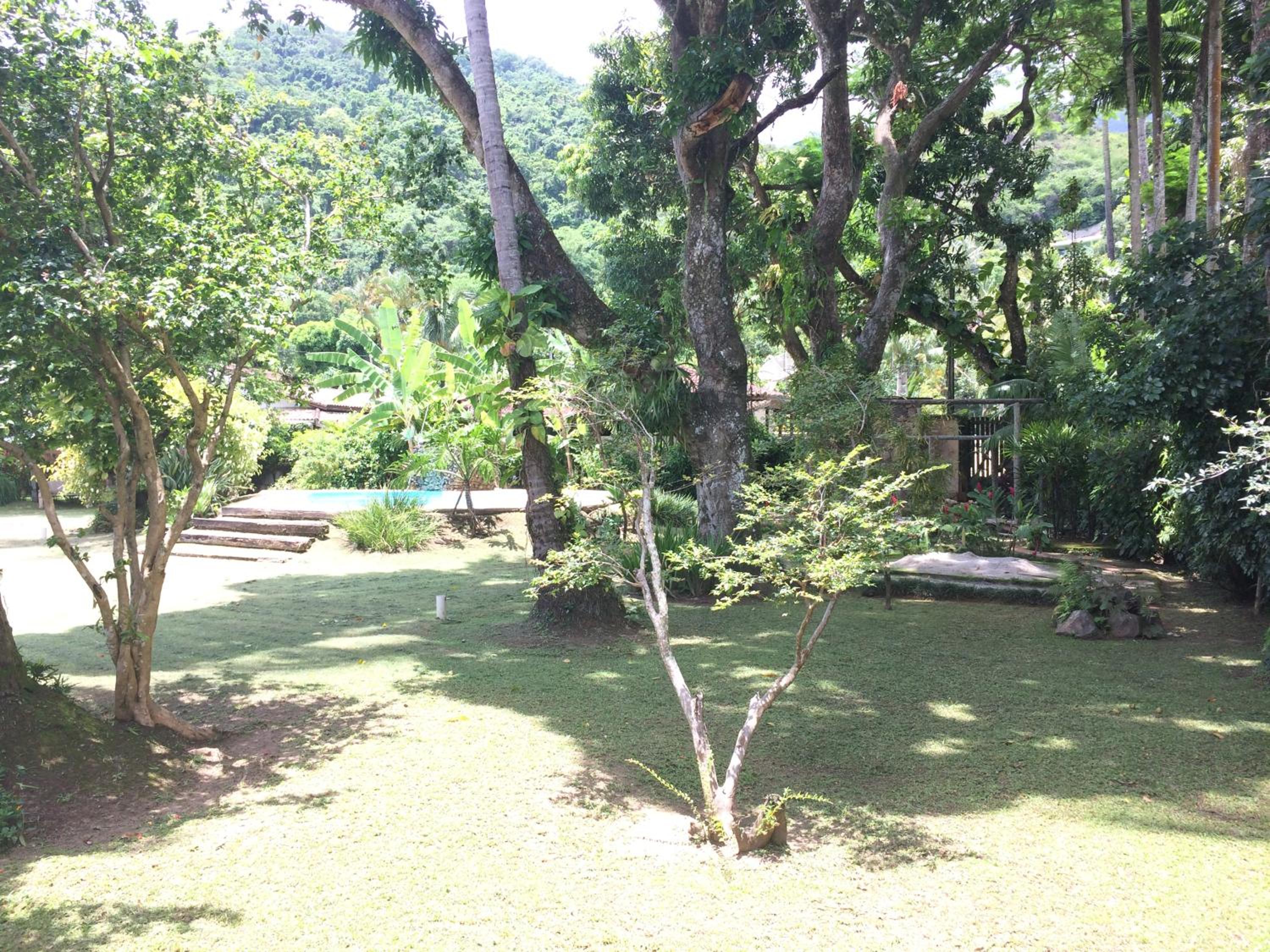 Casa Colonial Térrea no Saco da Capela em Ilhabela