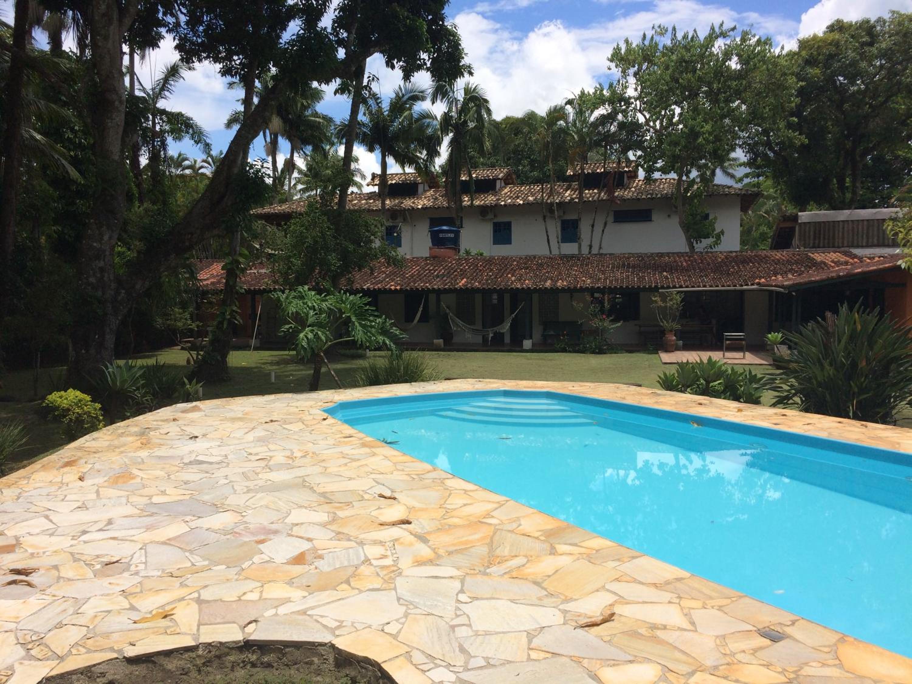 Casa Colonial Térrea no Saco da Capela em Ilhabela