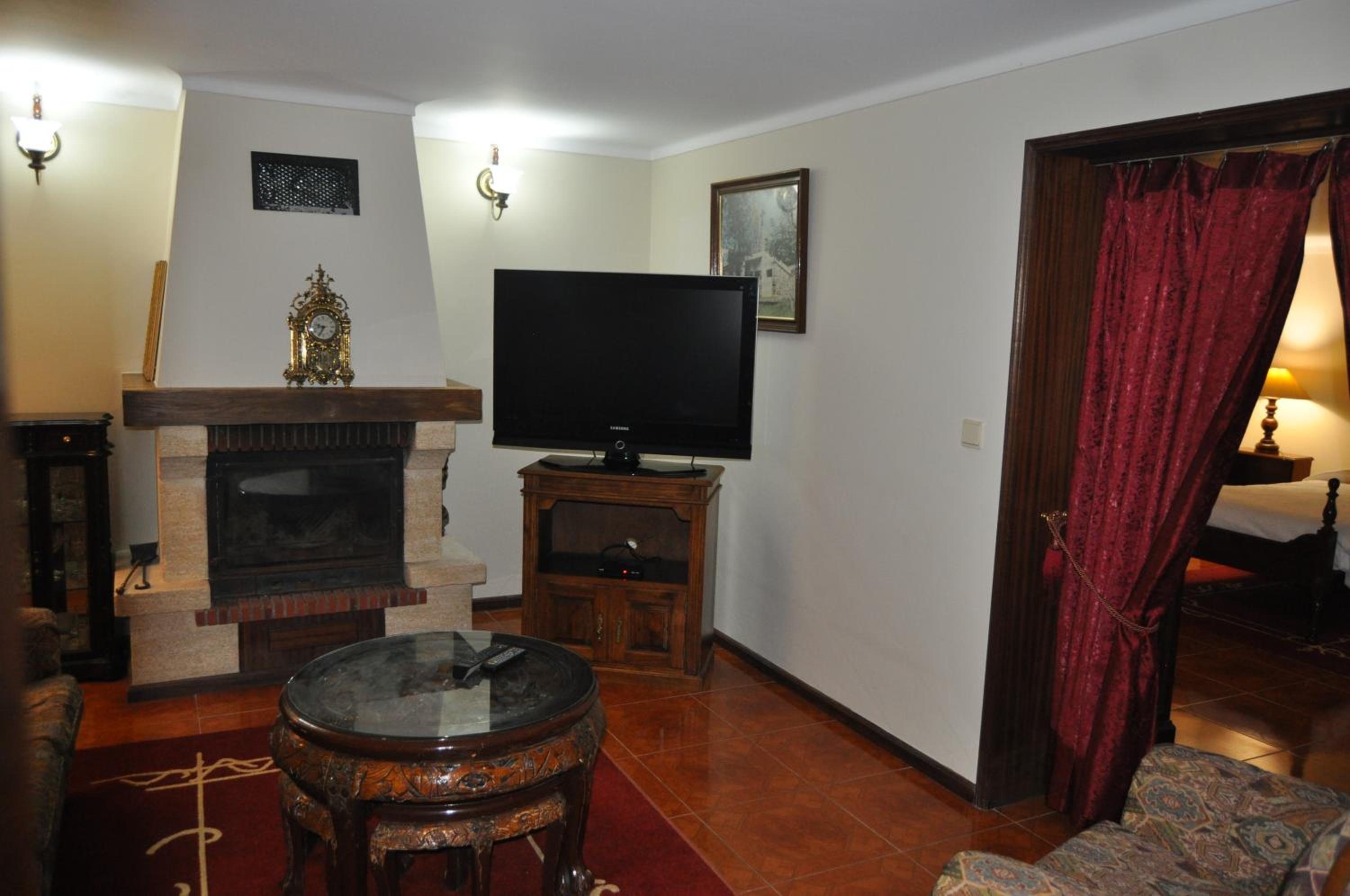 Photo 48