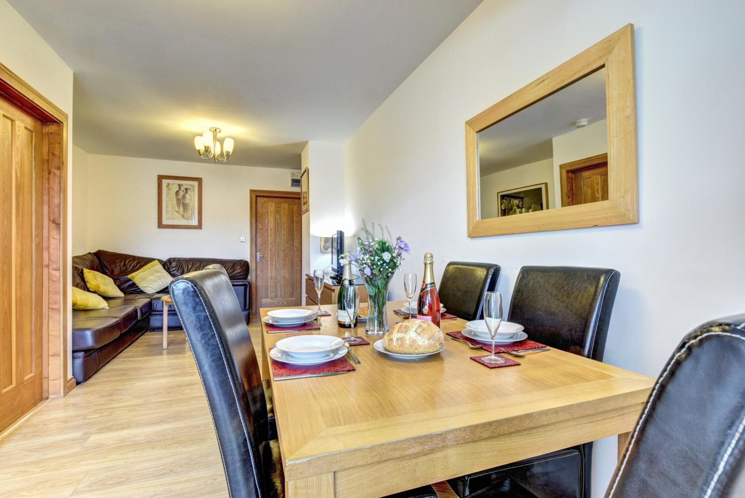 2 Bed in Cardiff oc-45394
