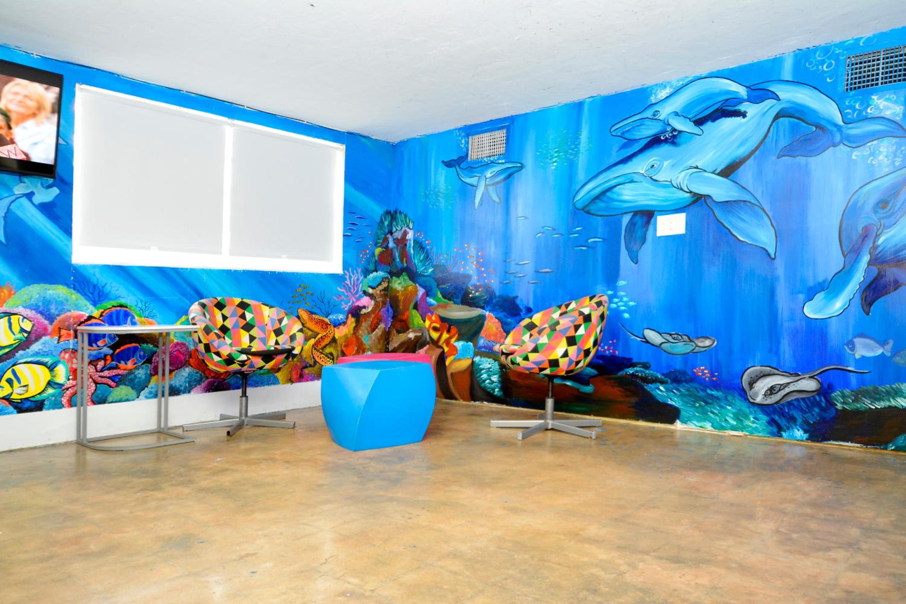 South Beach Rooms and Hostel