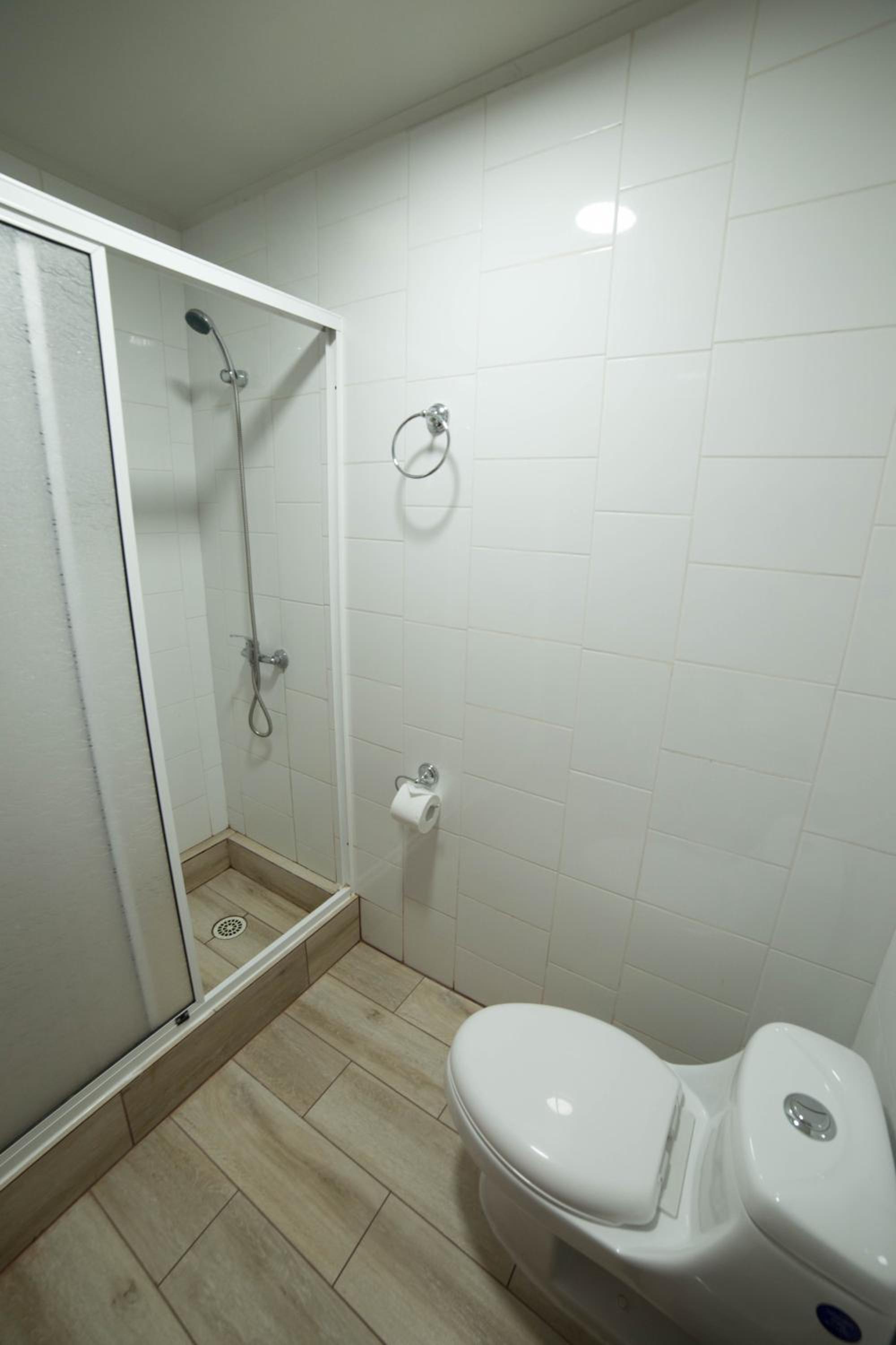 Hostel Moreno