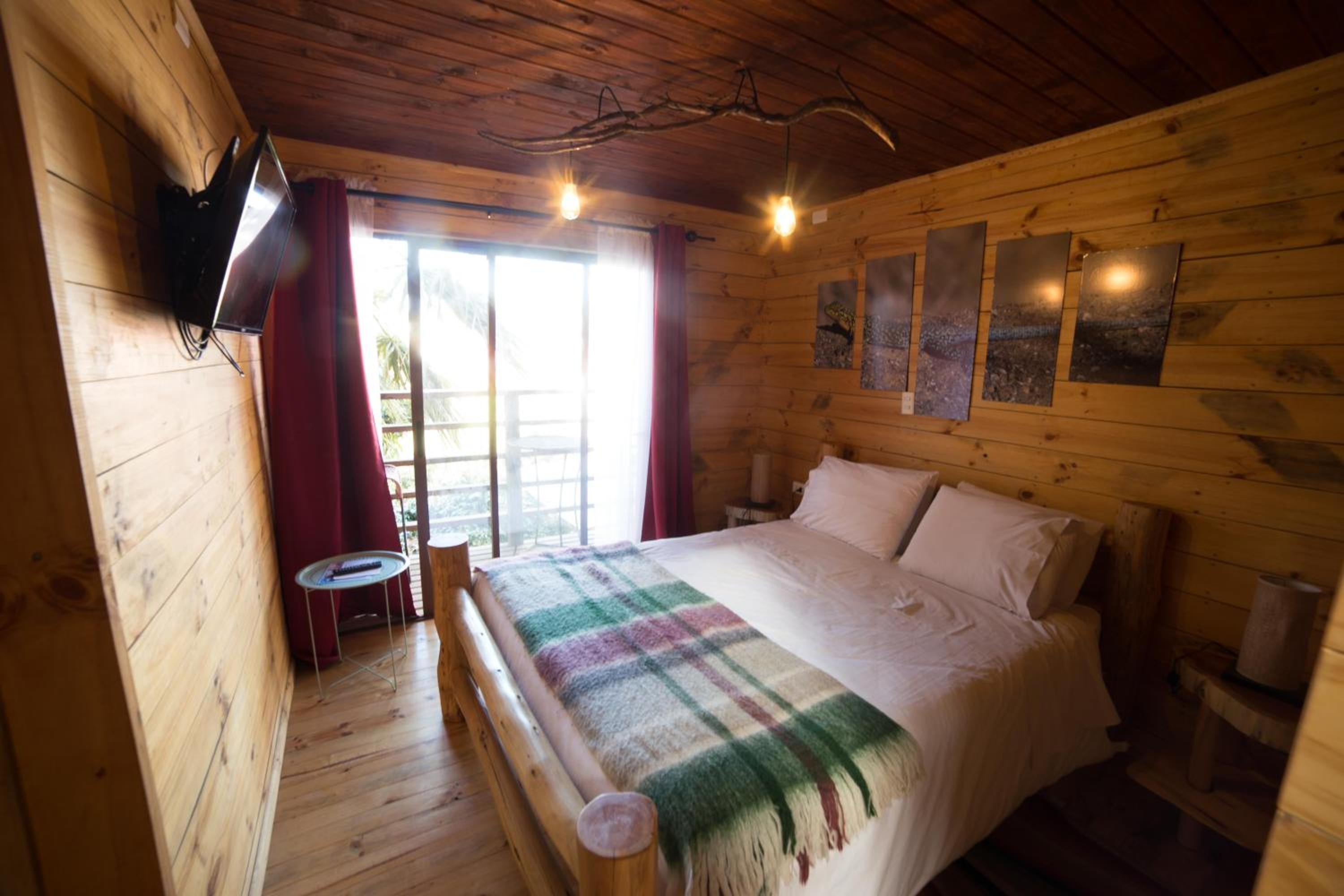 Hostel Moreno