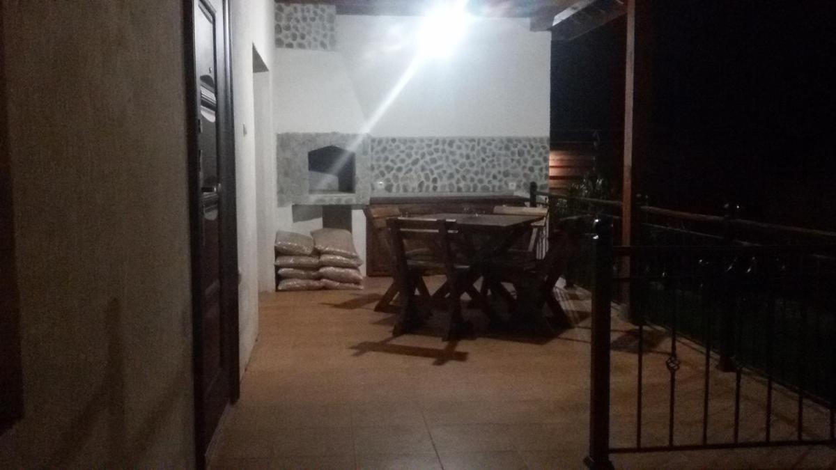 Guest House 
