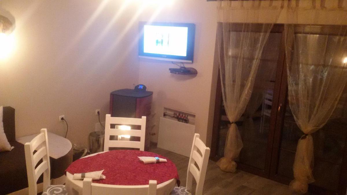 Guest House 