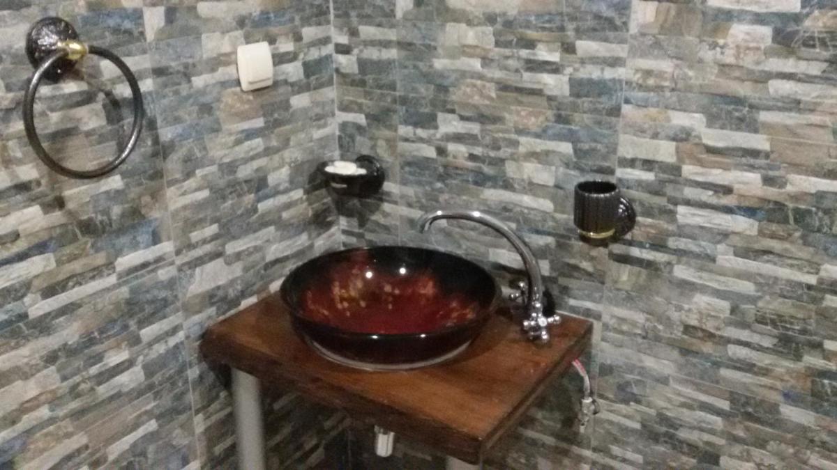 Guest House 