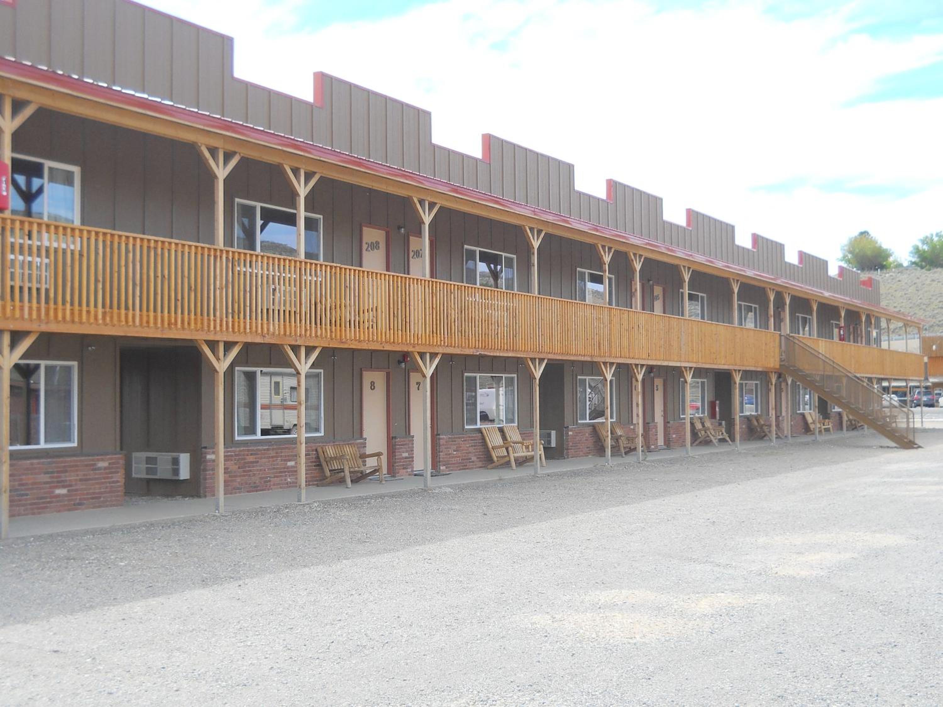Big Bear Motel