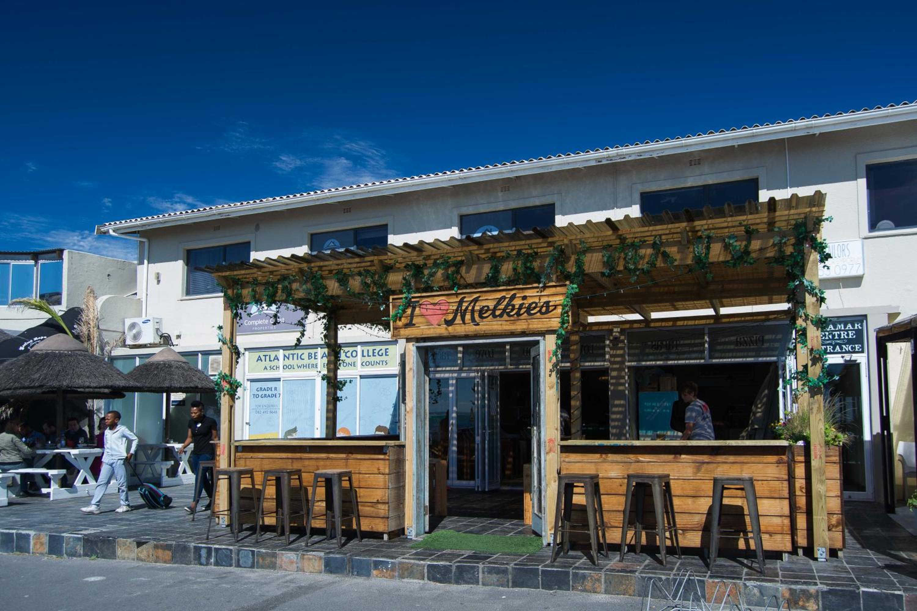 Photo 9