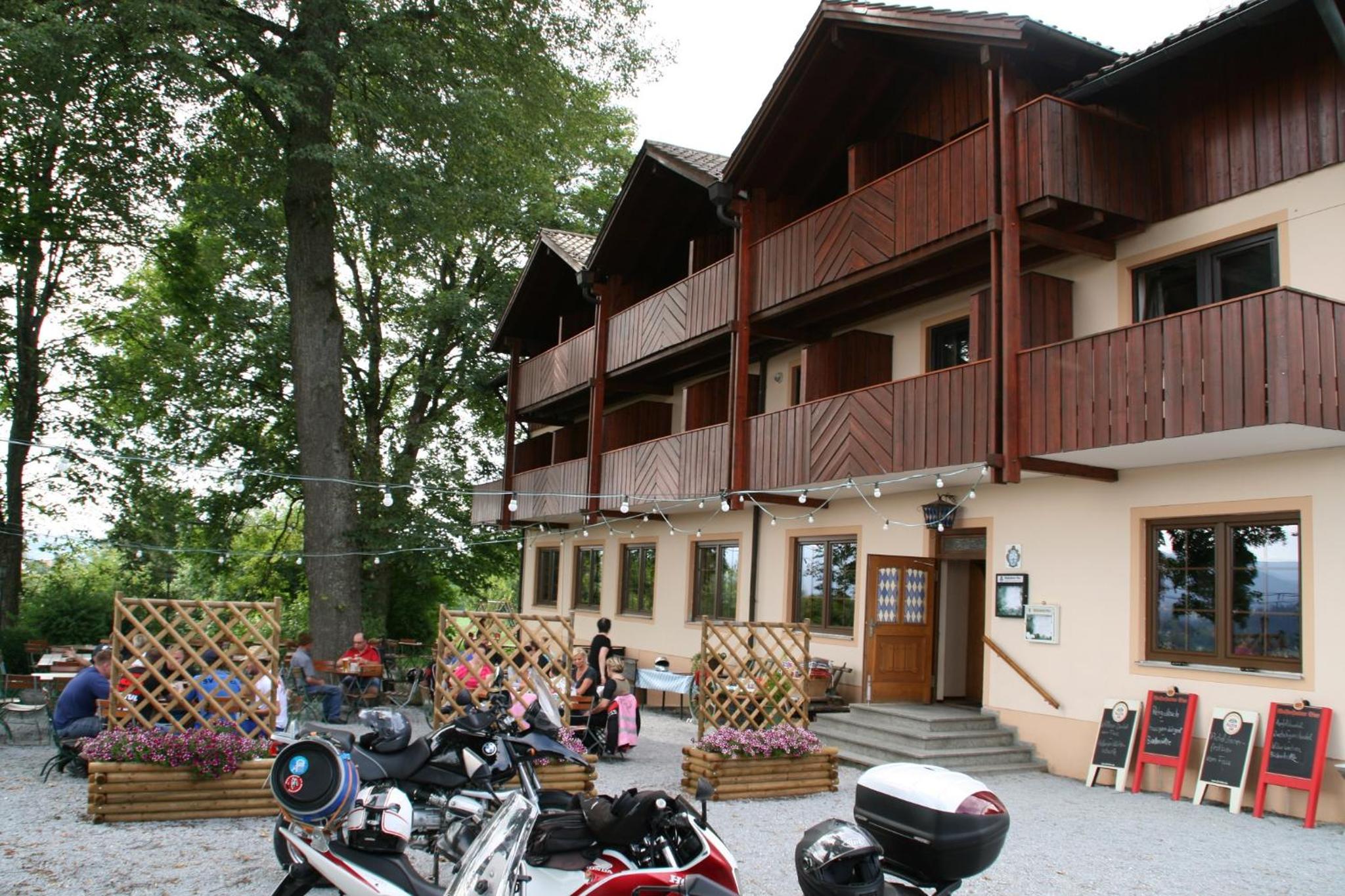 Photo 6