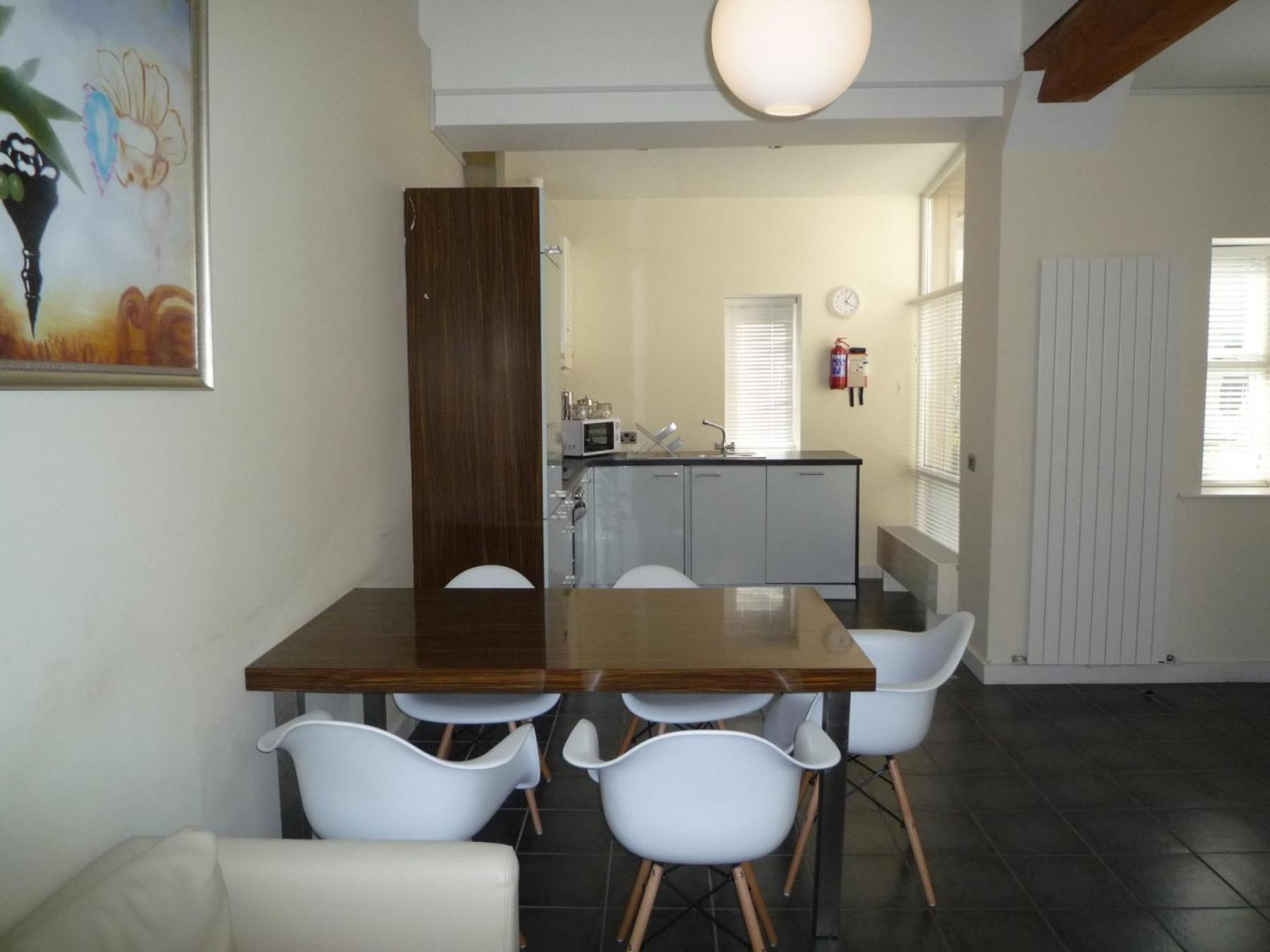 Castlemartyr Holiday Mews 2 bed by Trident Holiday Homes view 4
