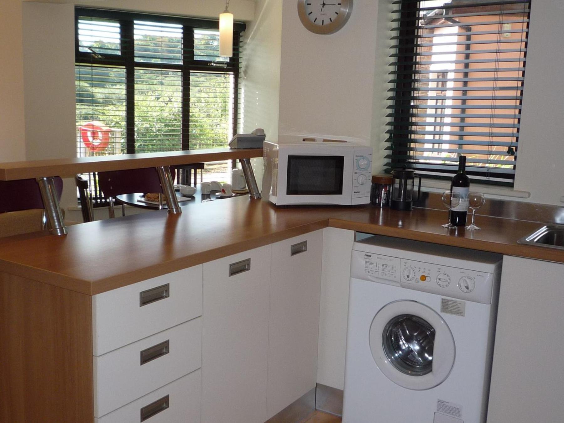 Grove Lodge Holiday Homes 2 Bed by Trident Holiday Homes view 5