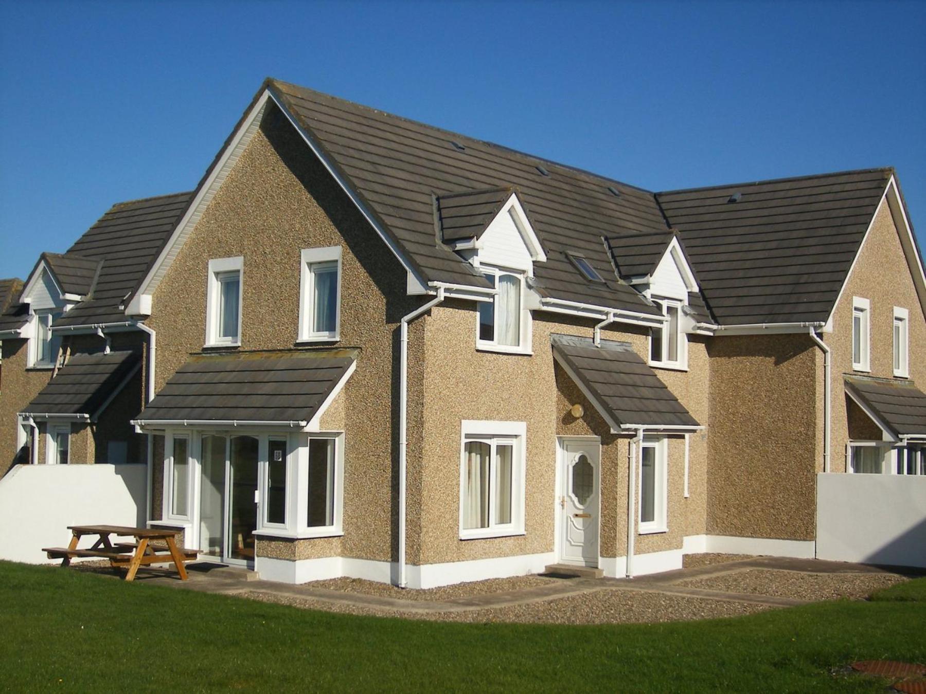 Moore Bay Holiday Homes by Trident Holiday Homes