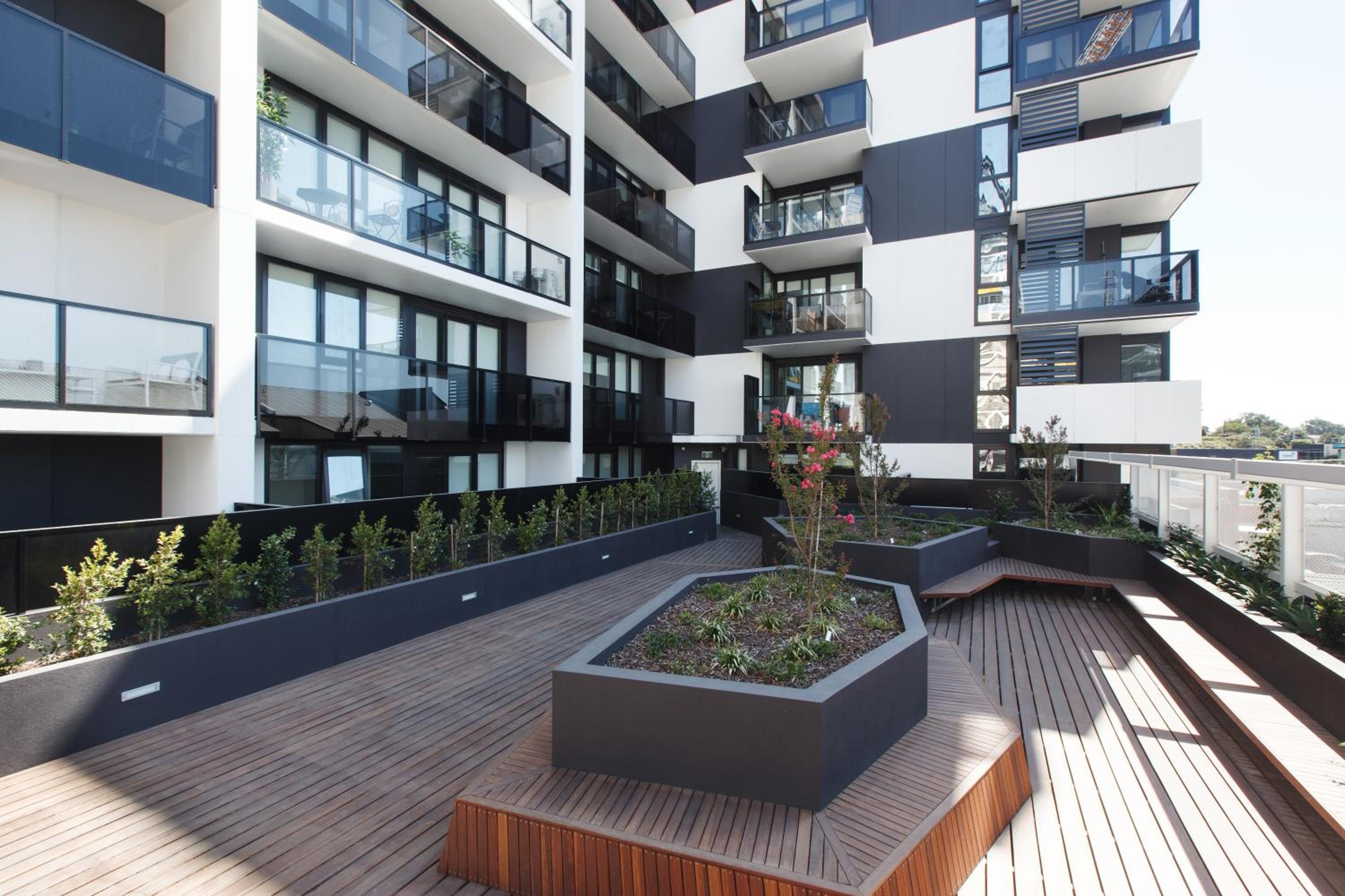 Ilixir Apartments by Ready Set Host