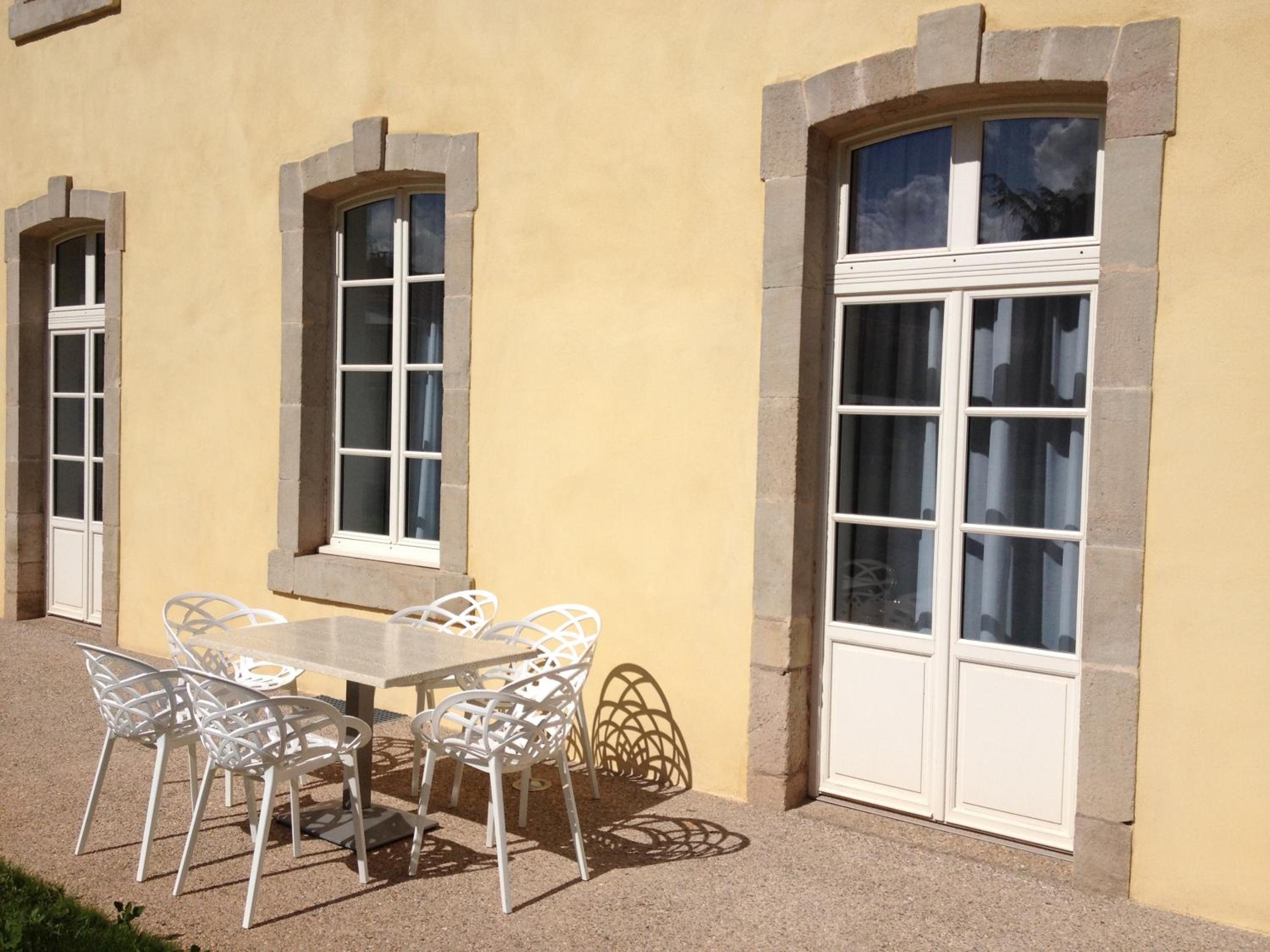 outdoor BBQ area