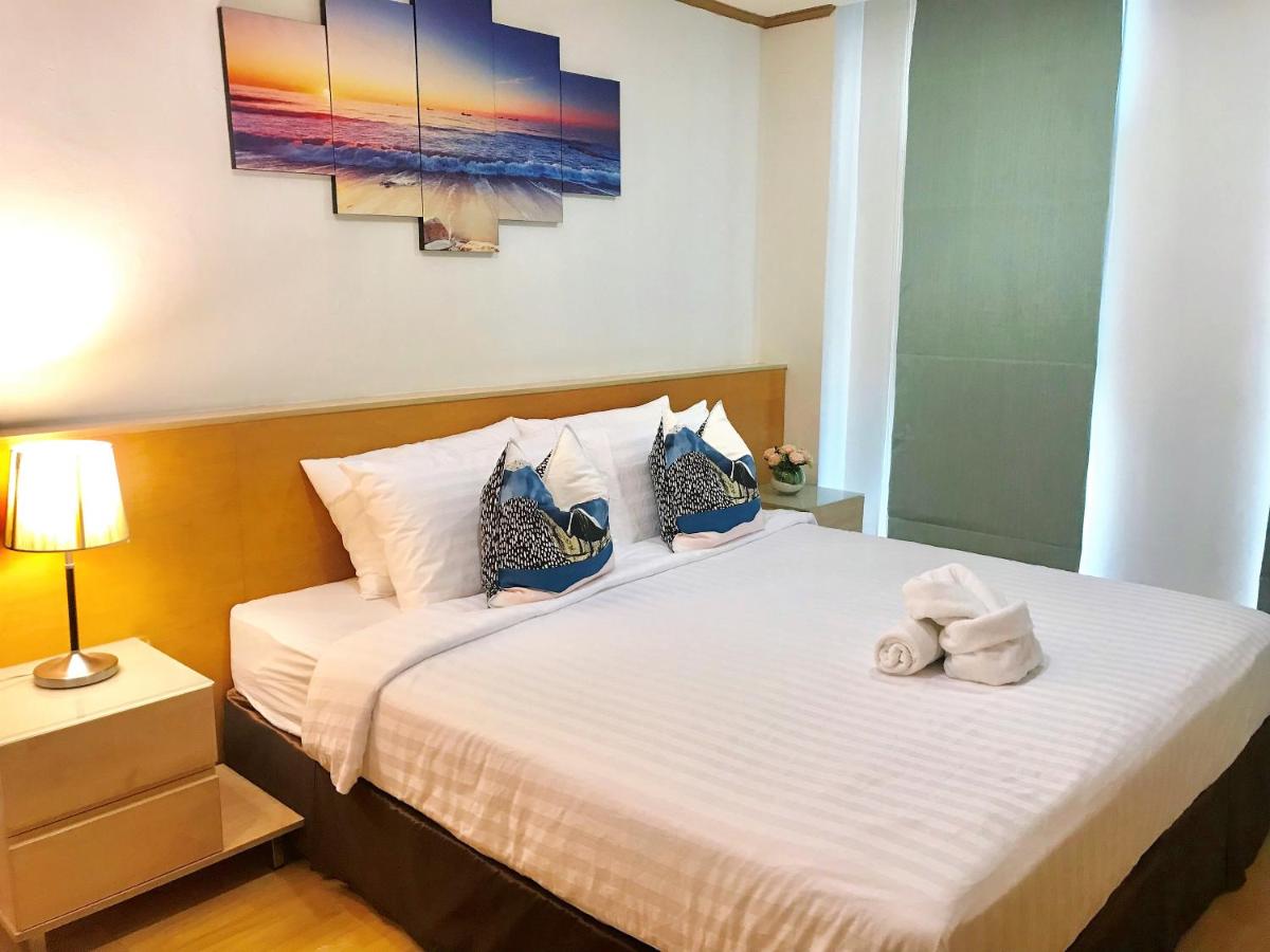 Twin Peaks Sukhumvit Suites