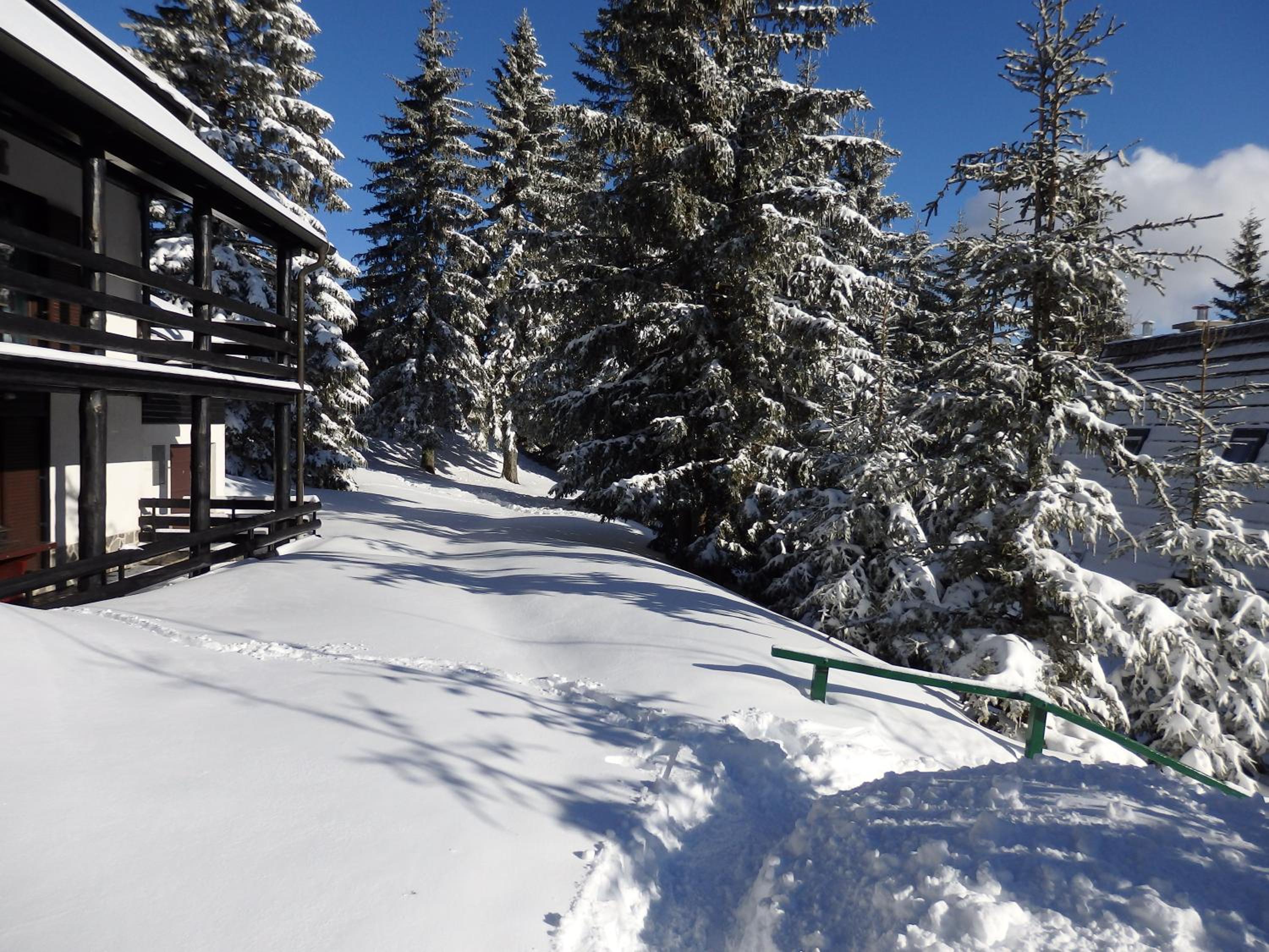 Apartma Gaber 80 view 3