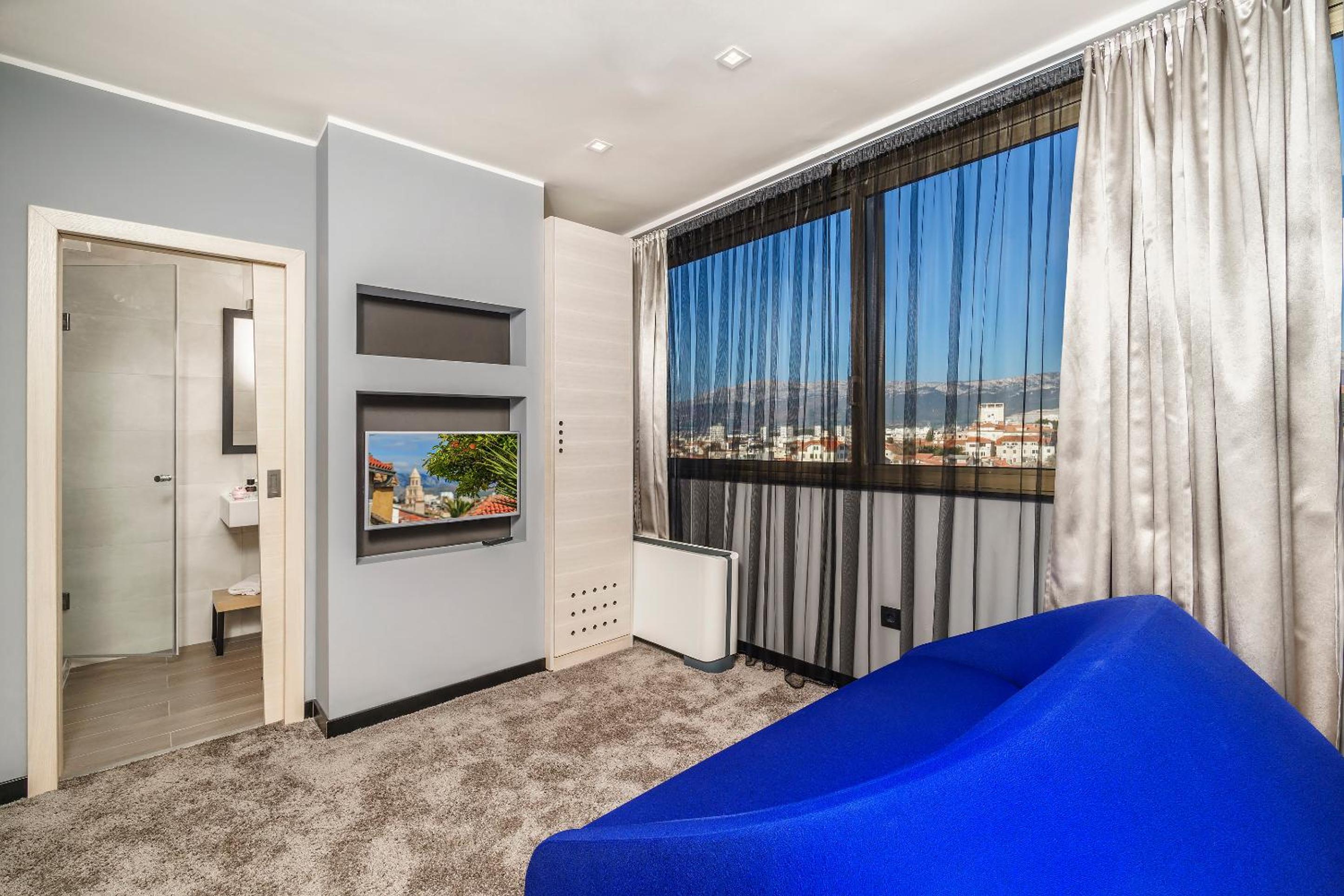The View Luxury Rooms
