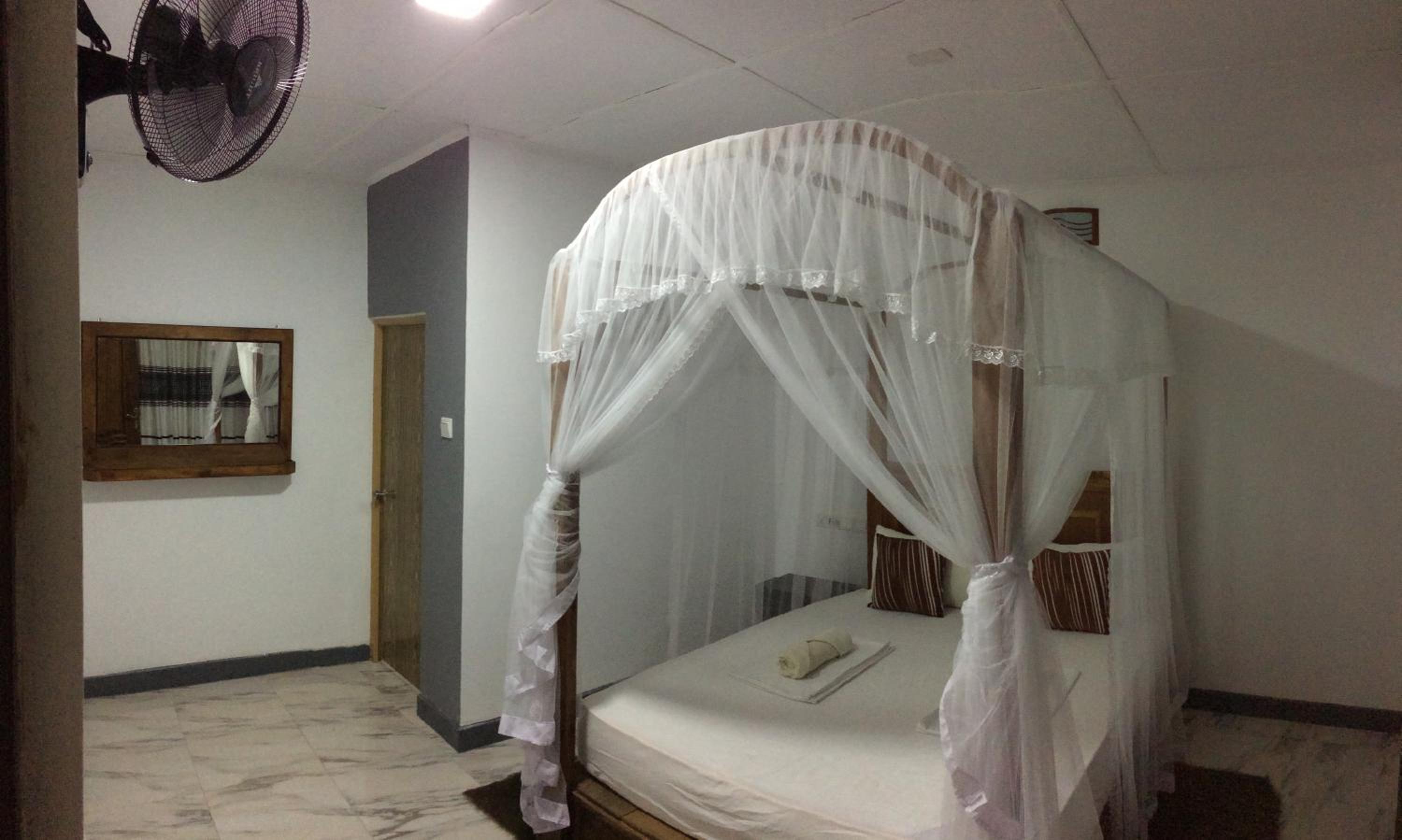 Photo 47