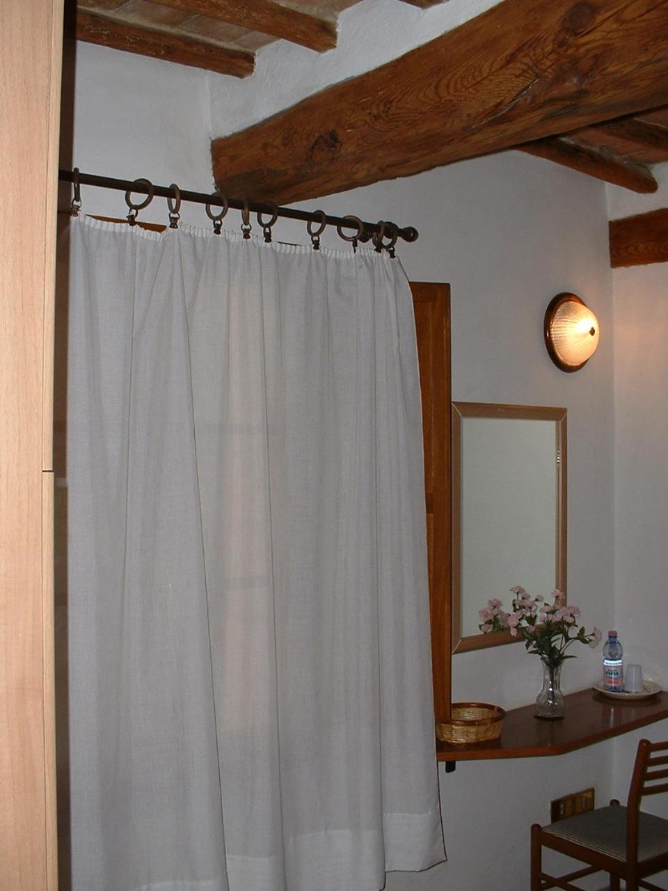 Il Pozzo Della Citerna view 4