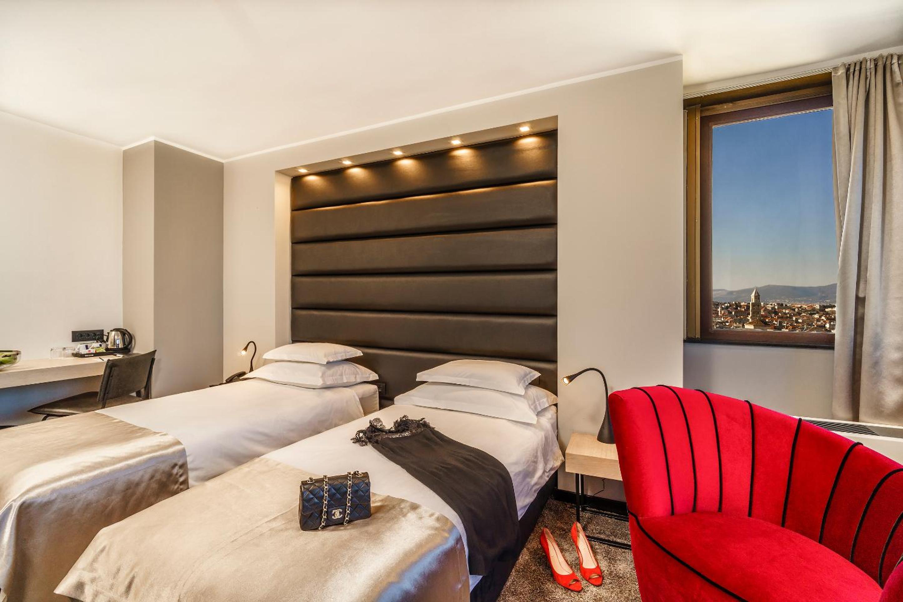 The View Luxury Rooms