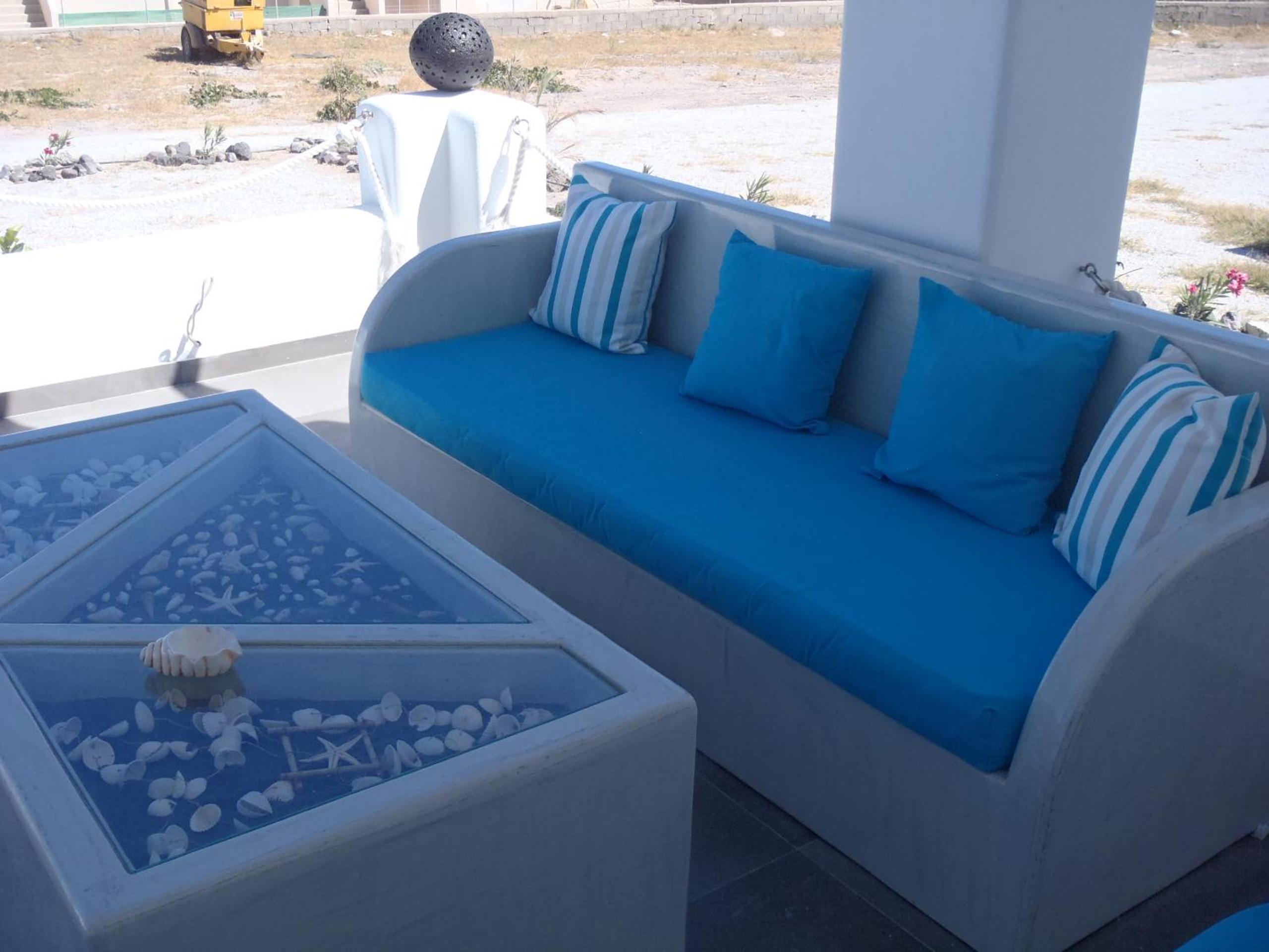 Santoxenia luxury villa