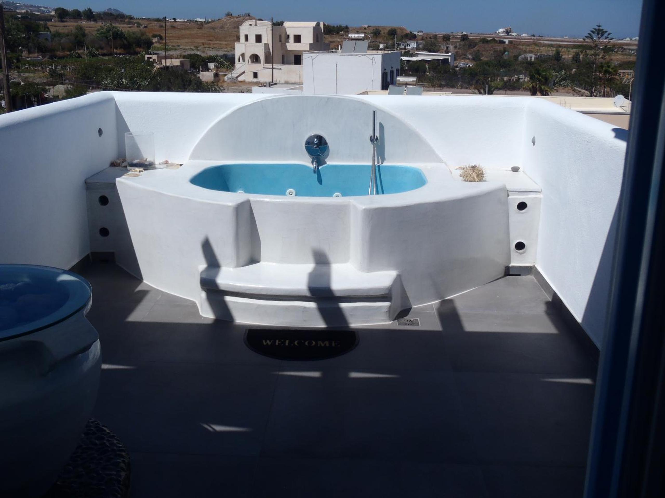 Santoxenia luxury villa