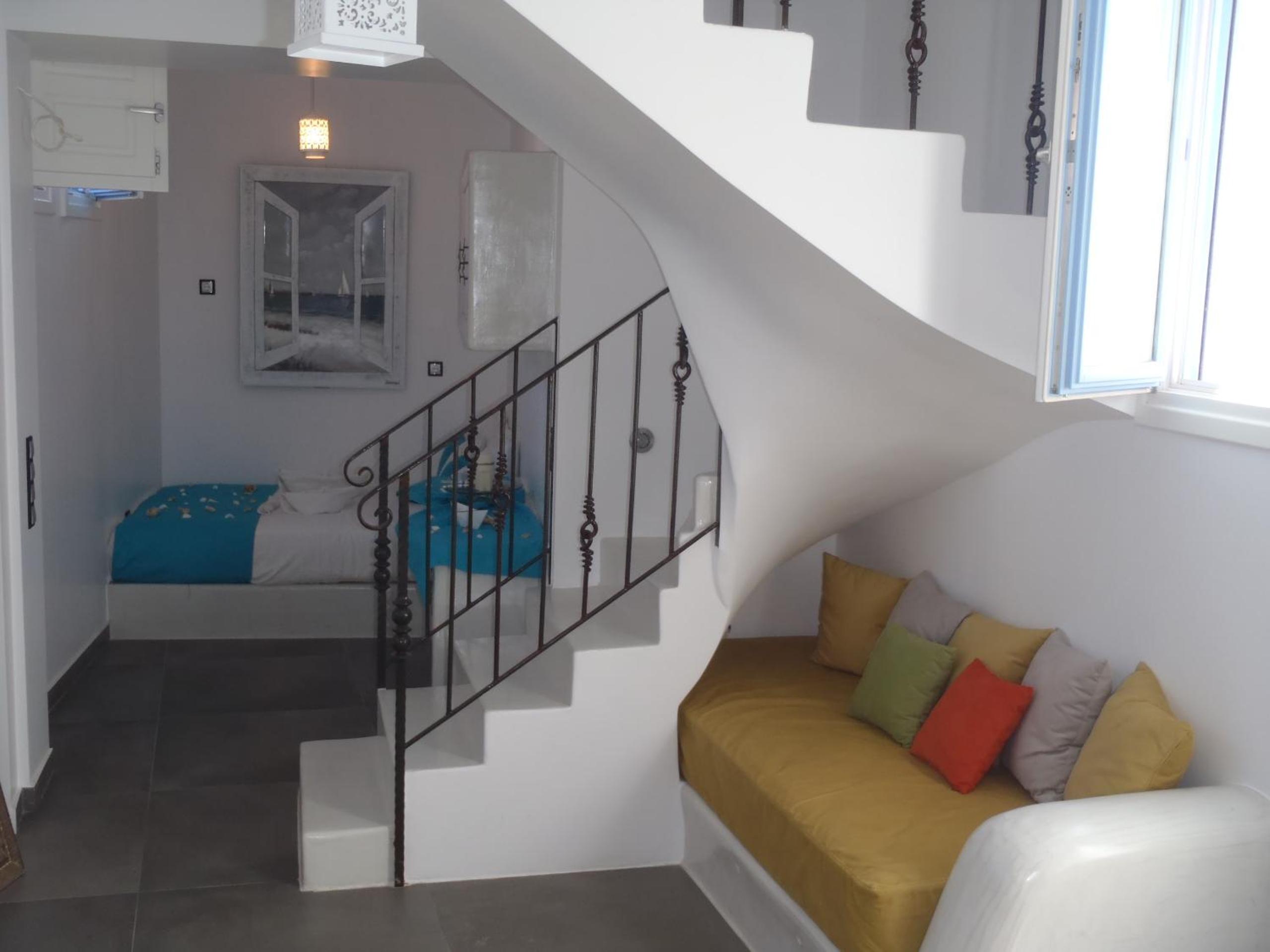 Santoxenia luxury villa