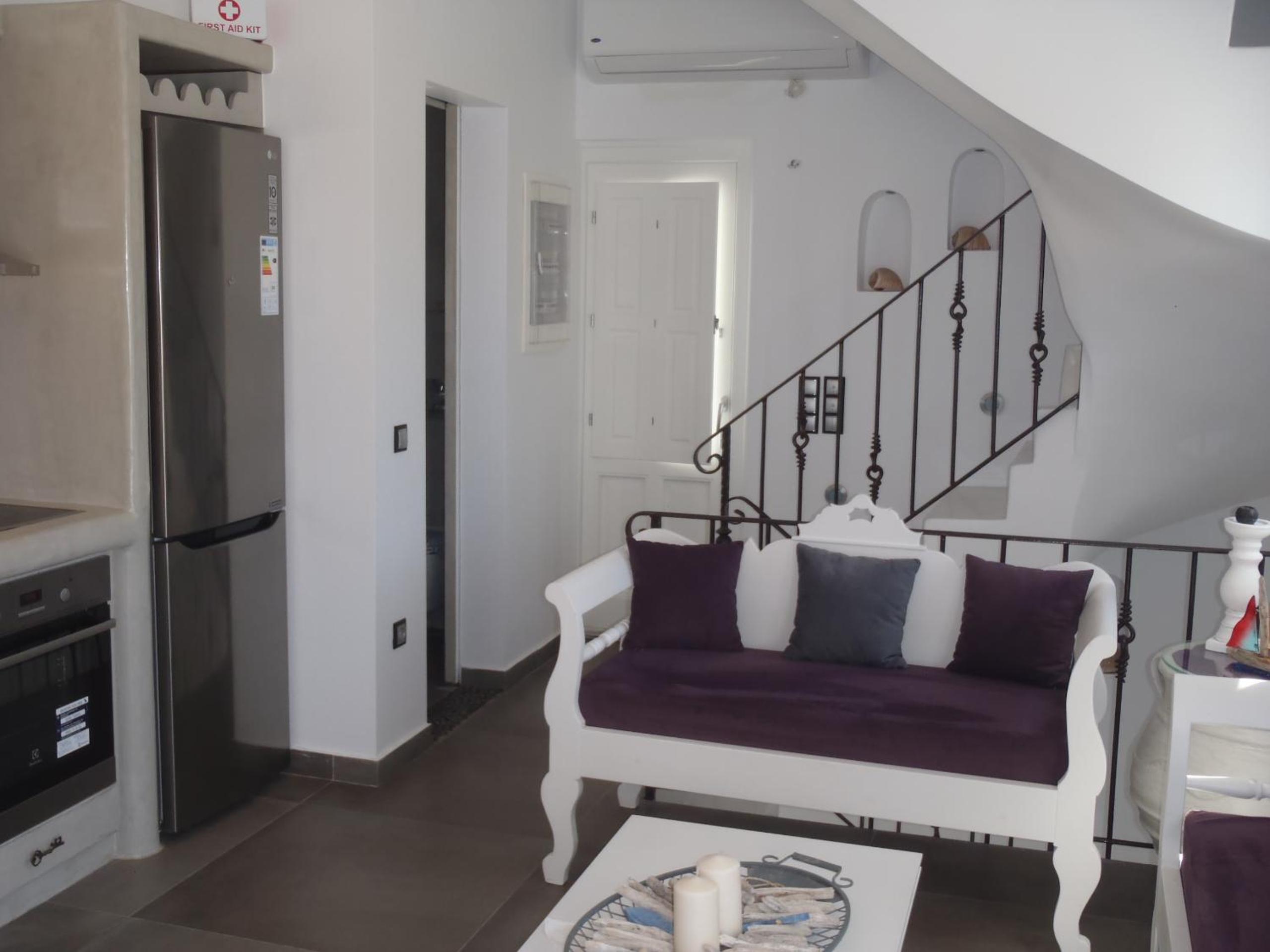 Santoxenia luxury villa