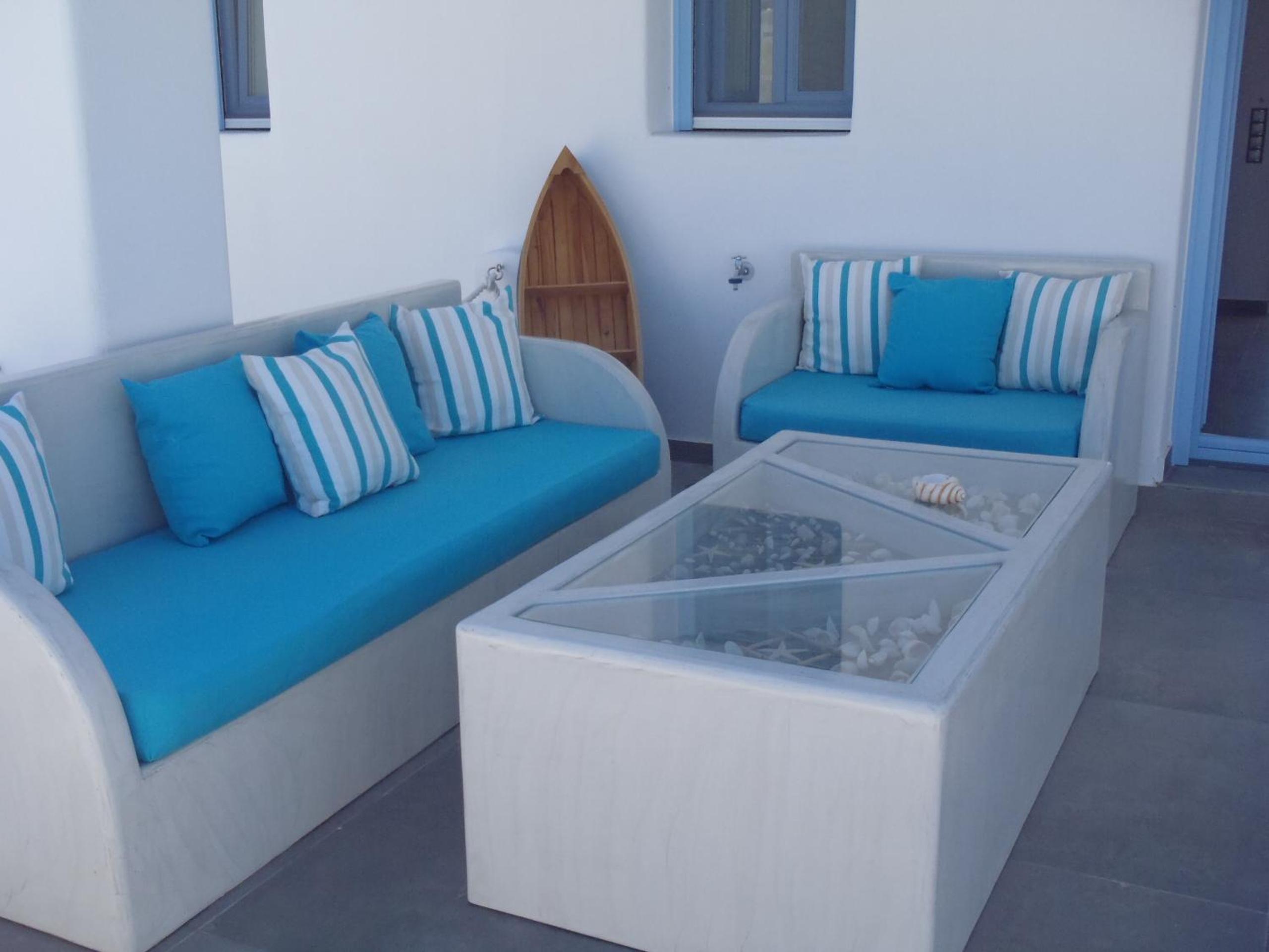 Santoxenia luxury villa