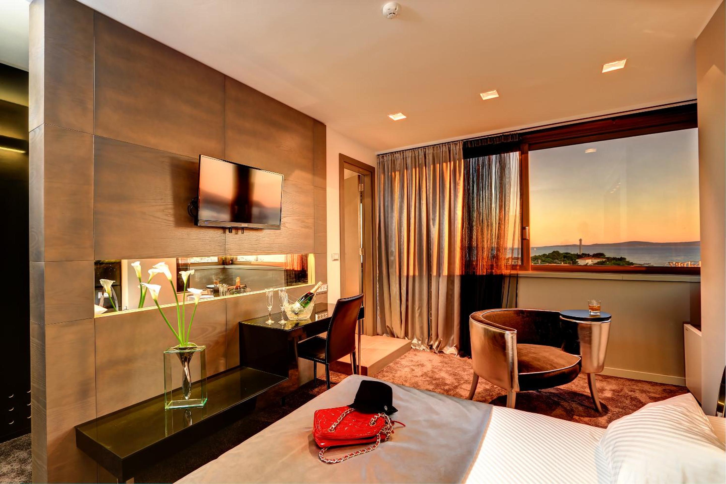 The View Luxury Rooms