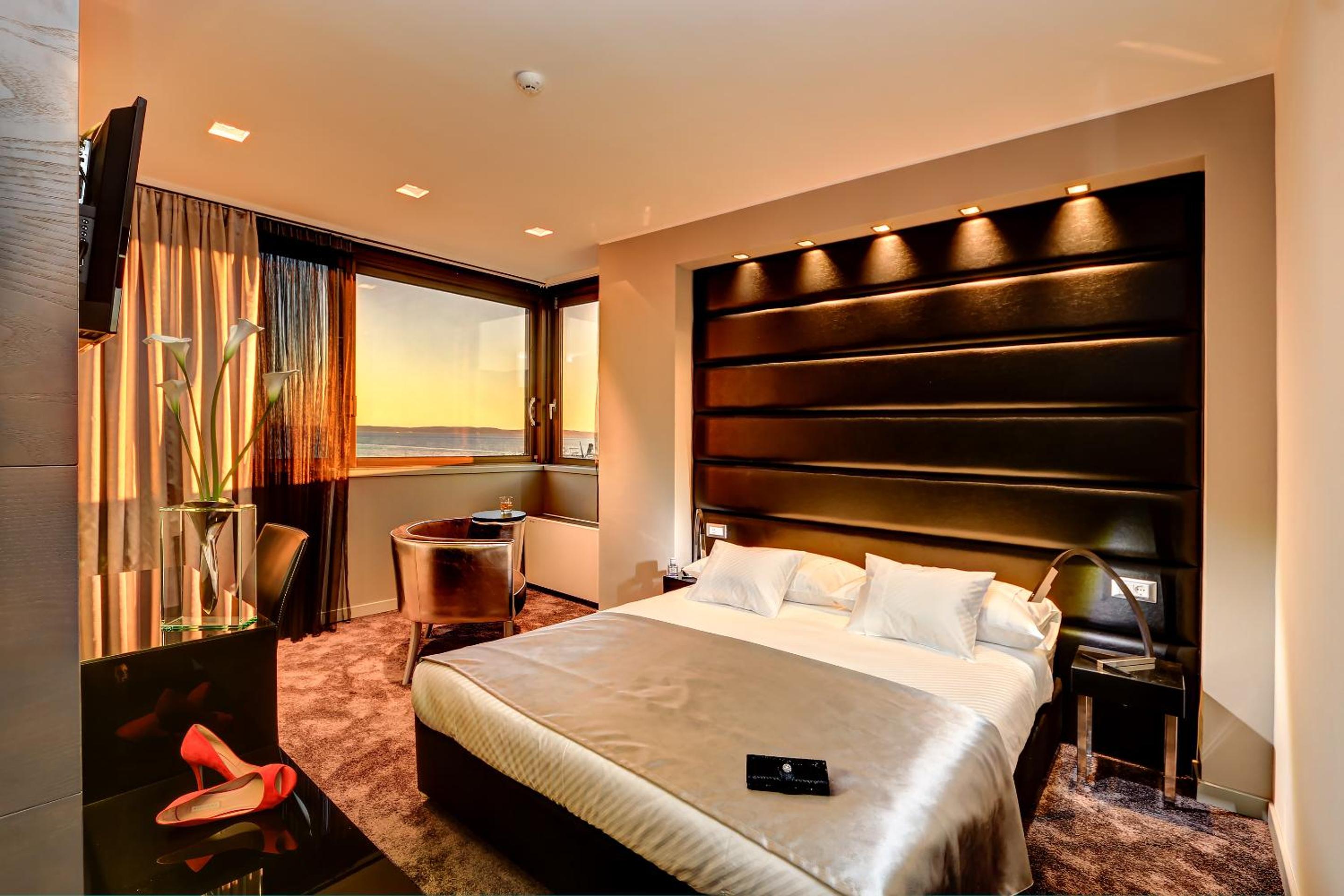 The View Luxury Rooms