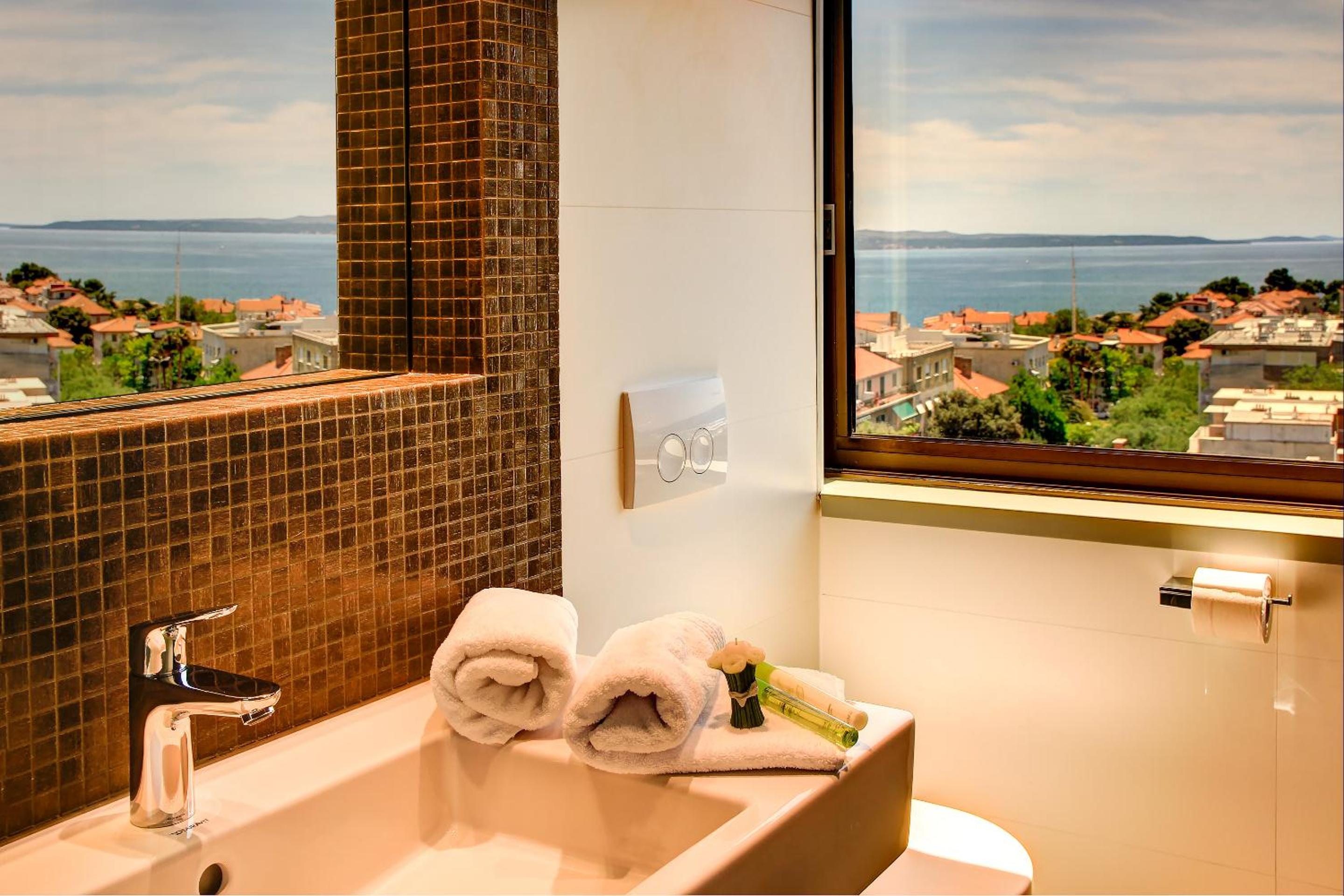 The View Luxury Rooms