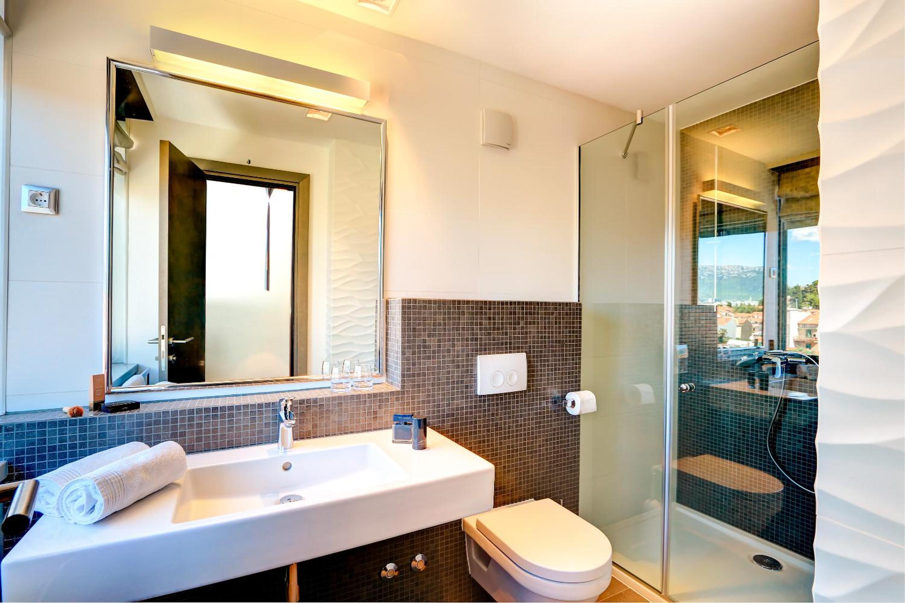 The View Luxury Rooms