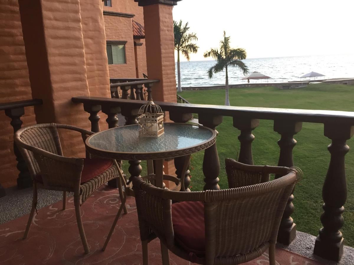 Condominio en Bahia Delfin view 4