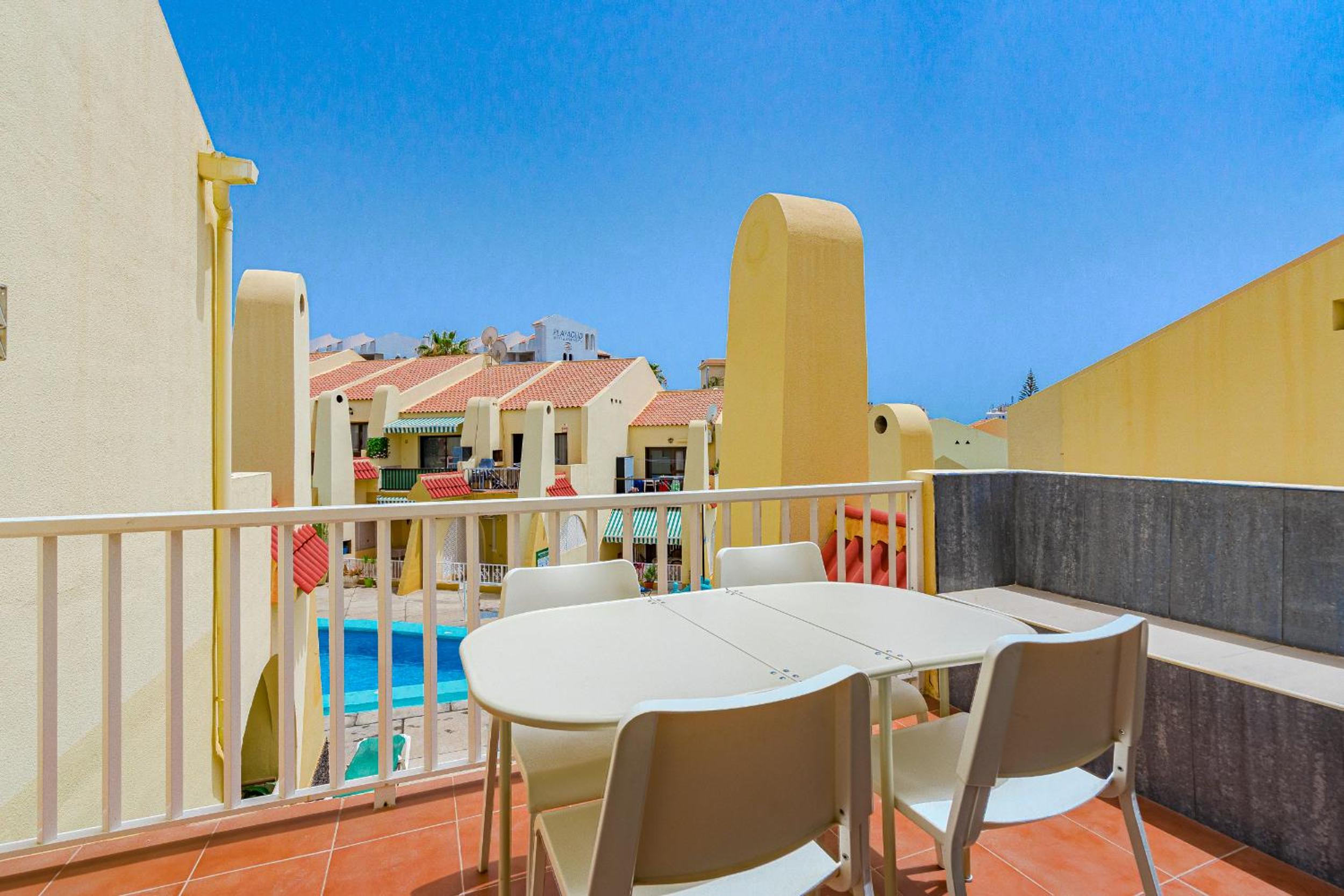 Lovely 1 Bed Apartment In Costa Adeje K101