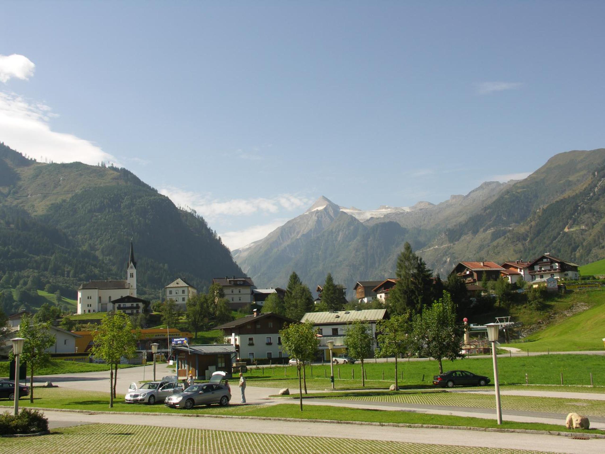 Photo 12