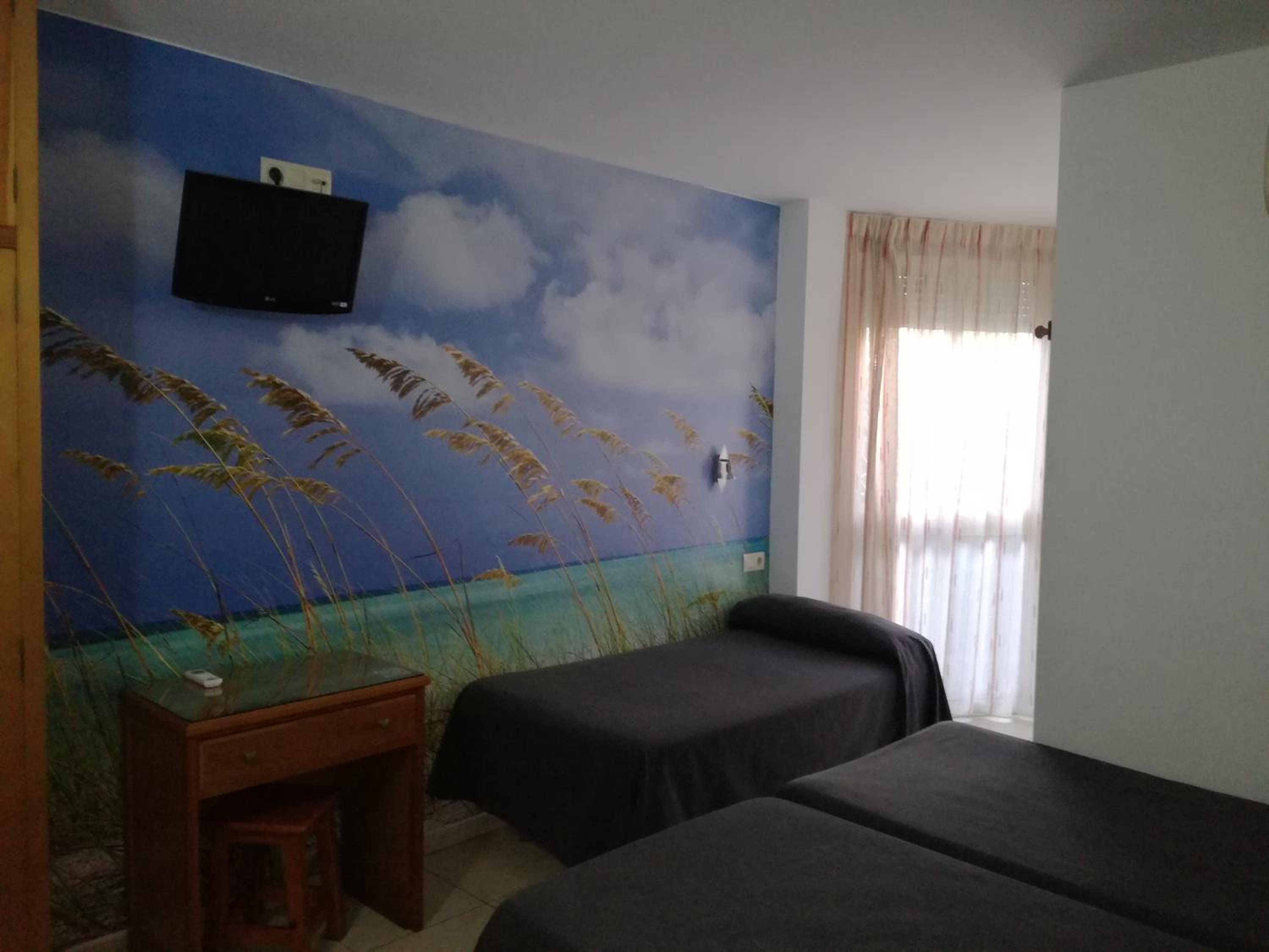 Hostal Maribel view 4