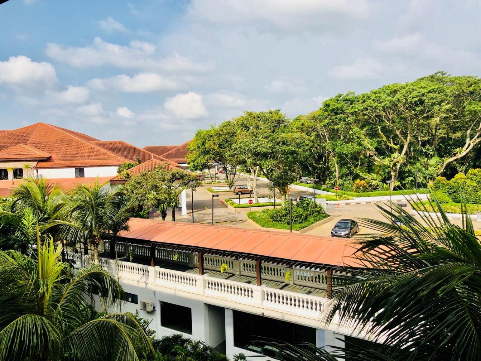 Orchid Country Club