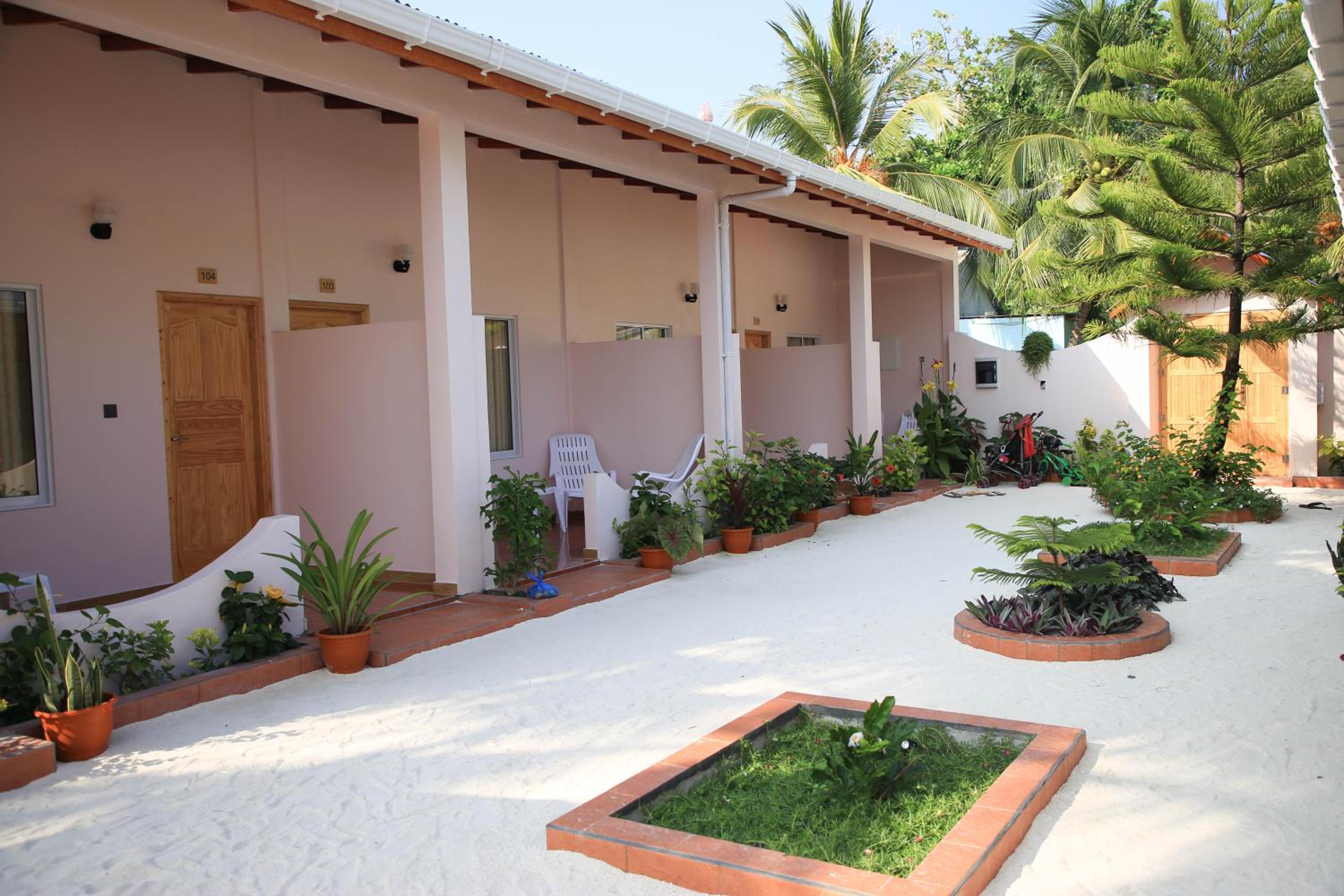 Evila Inn - Thoddoo