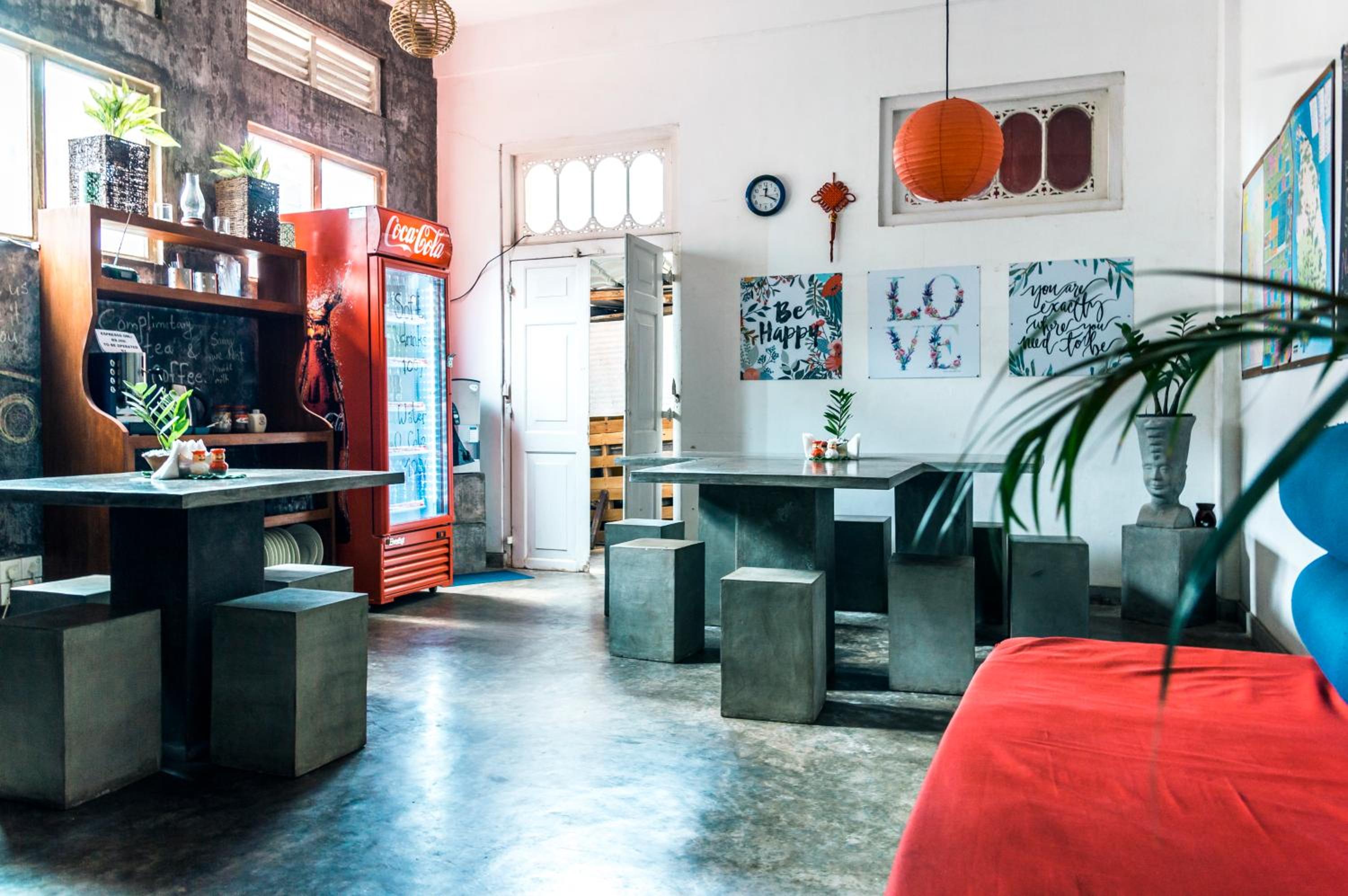 Colombo Beach Hostel