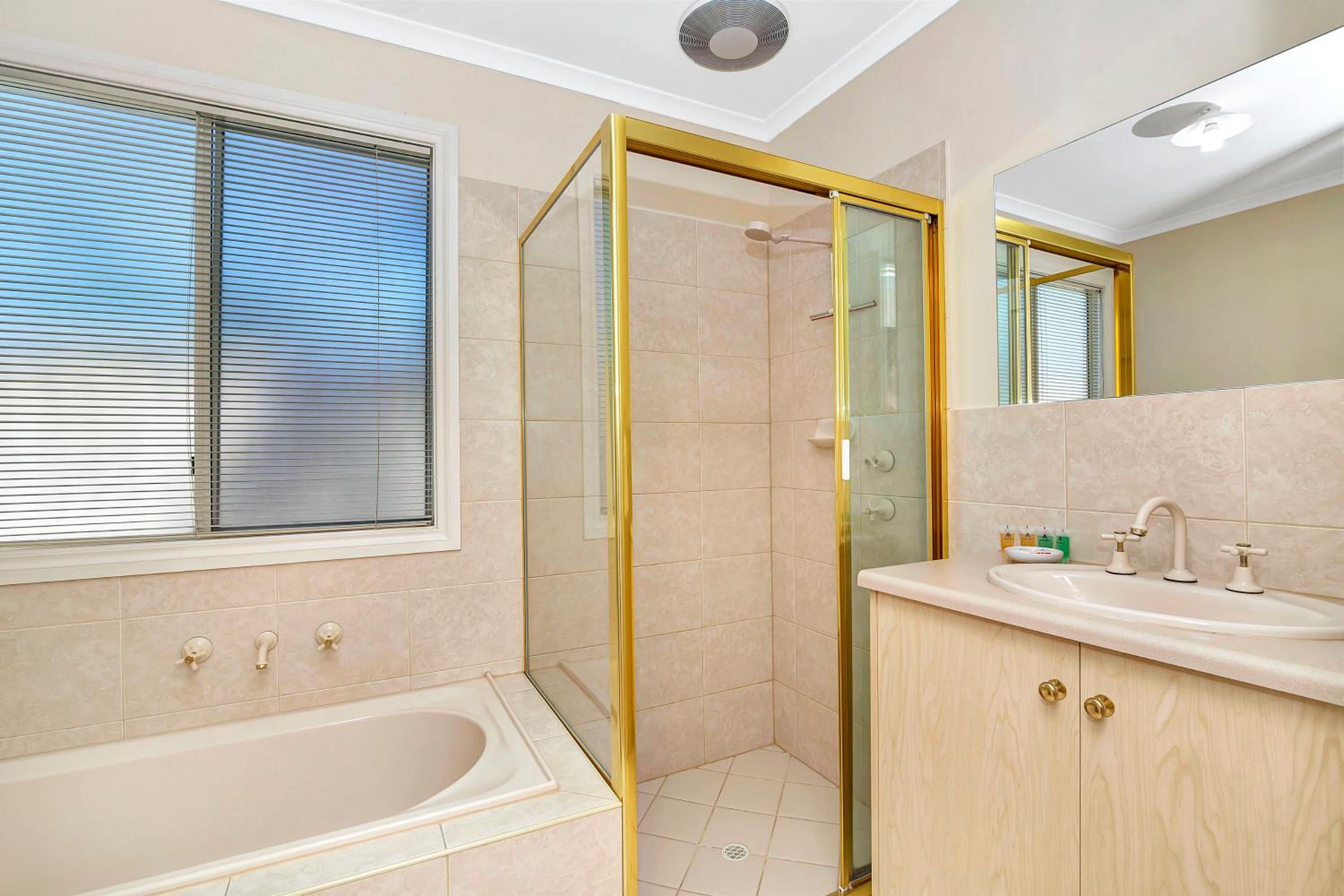 Green Reef Beach House - Aldinga Beach - C21 SouthCoast Holidays