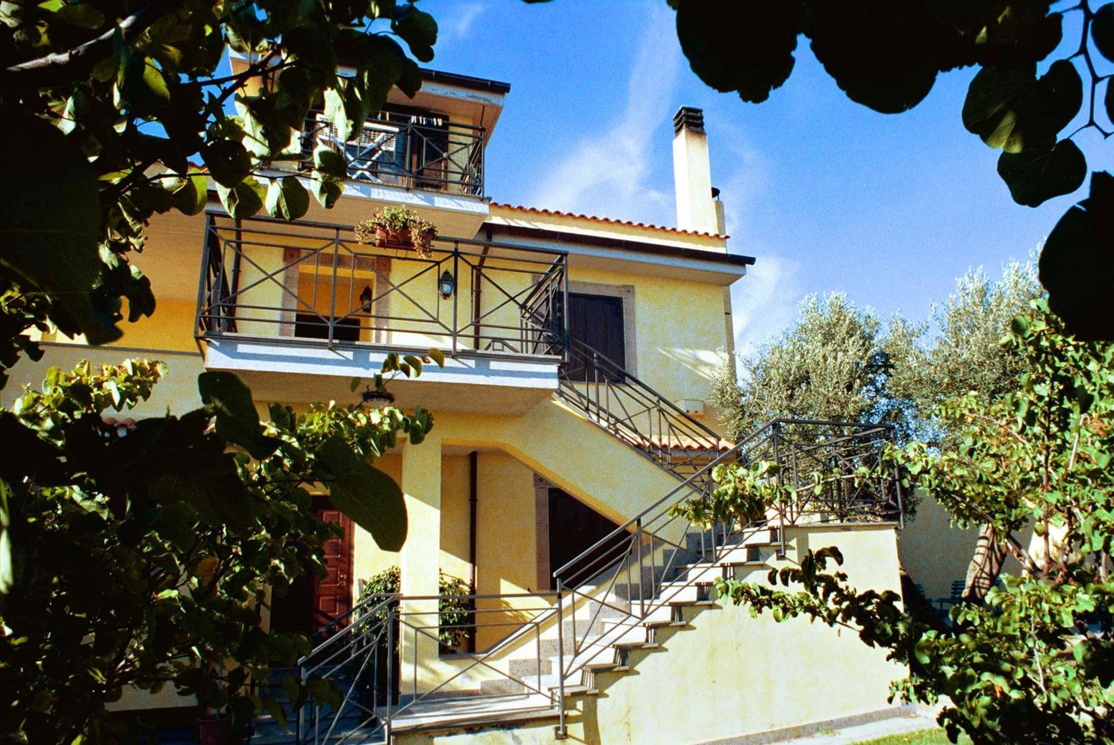 Photo 42