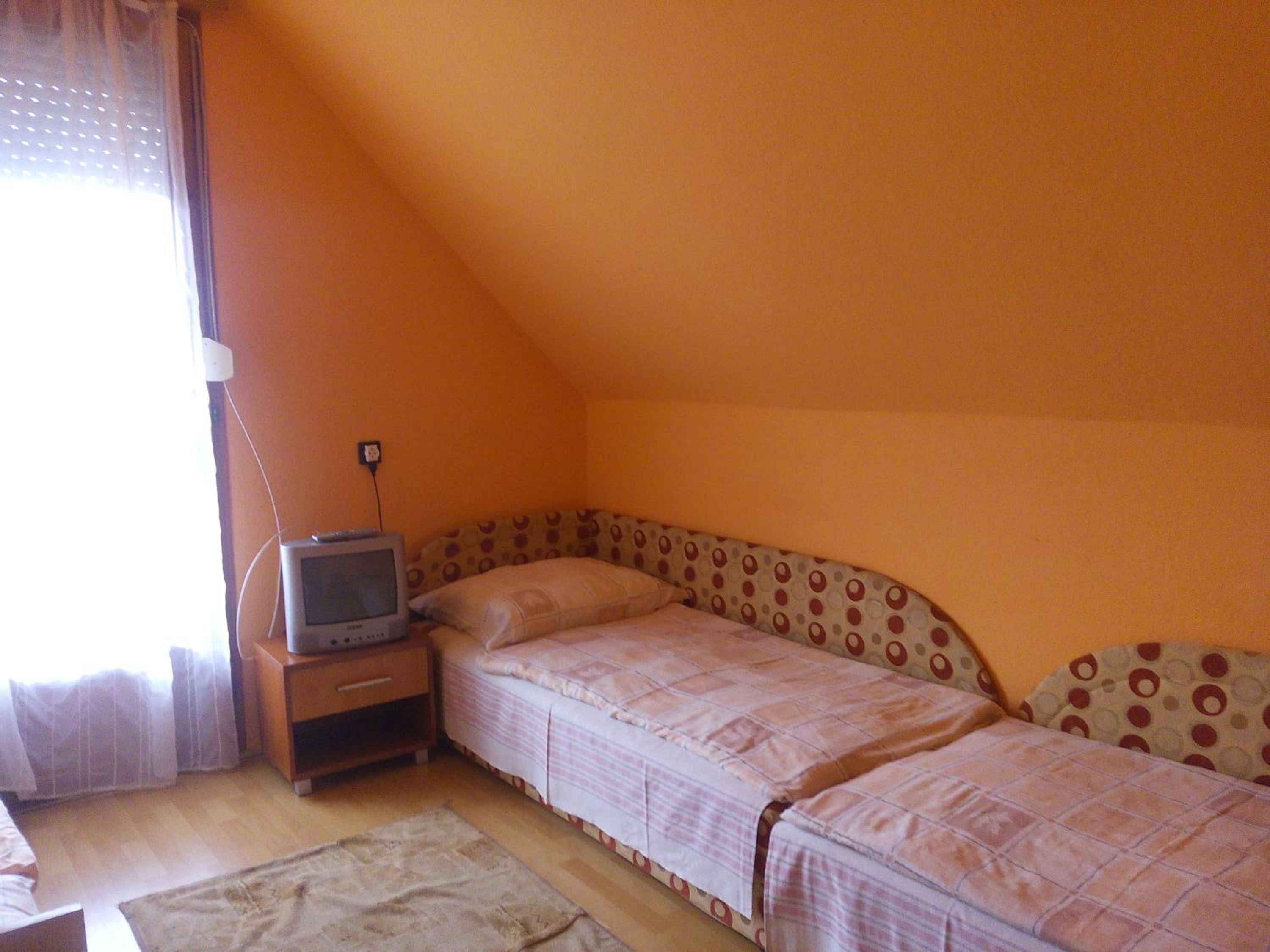 Tündérkert Apartmanok view 3