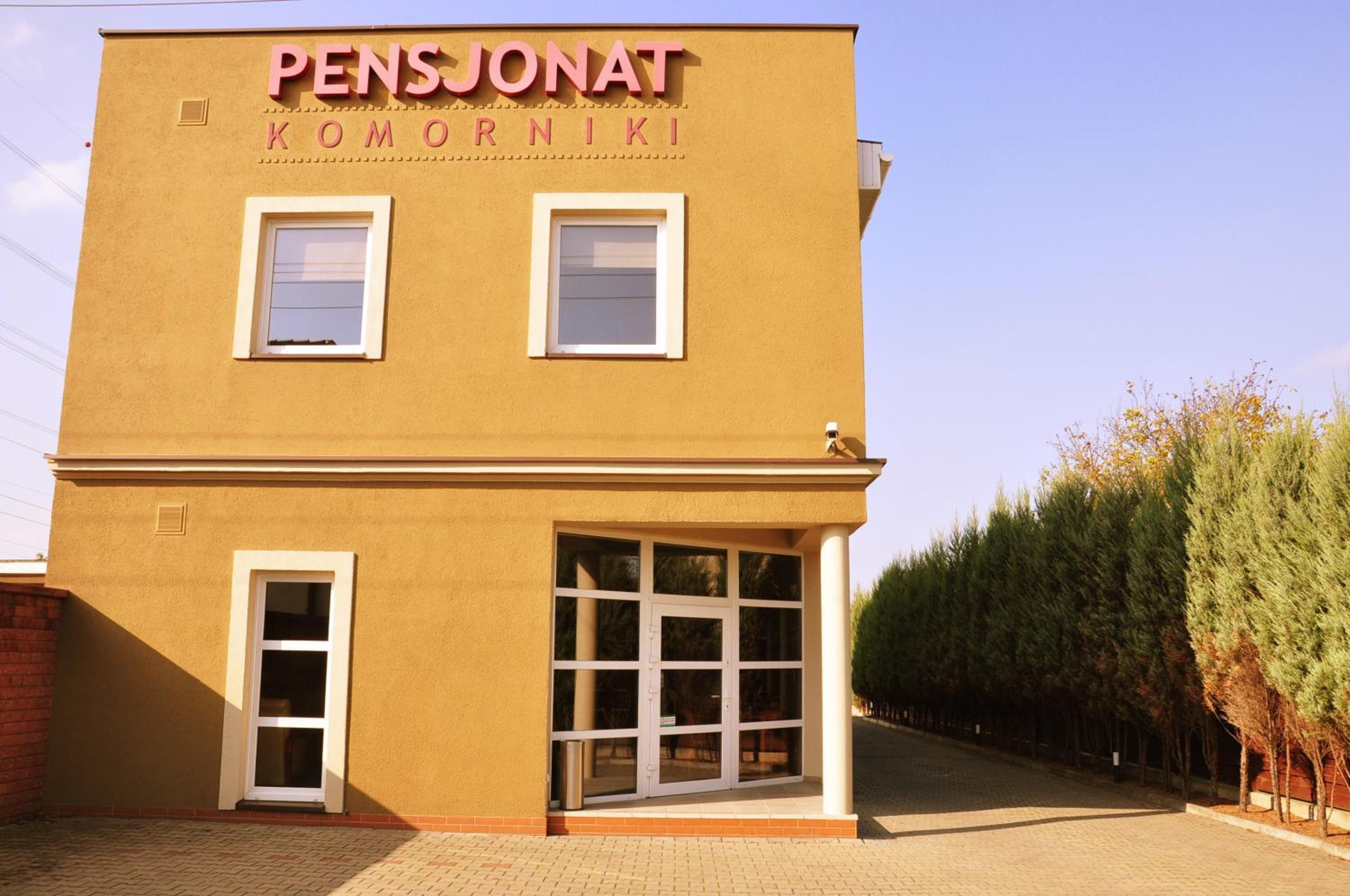 Hotel Pensjonat Komorniki - Image 1