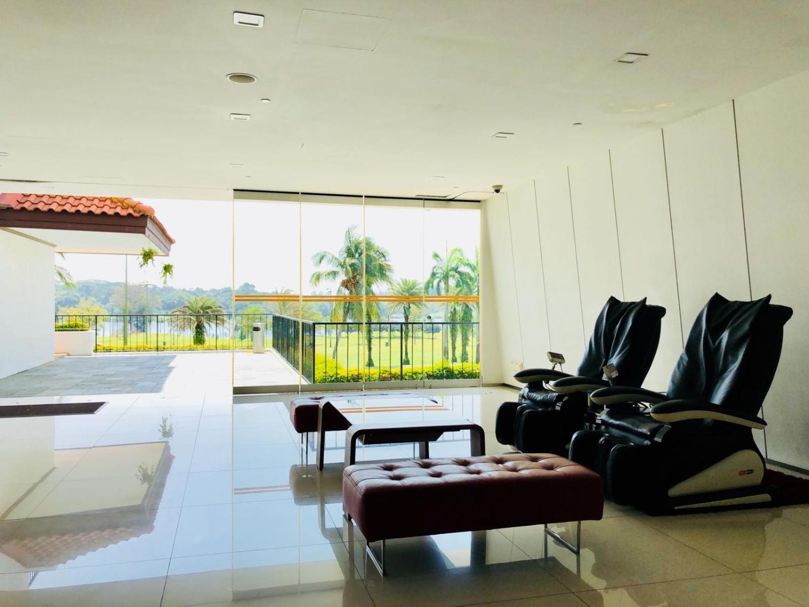 Orchid Country Club