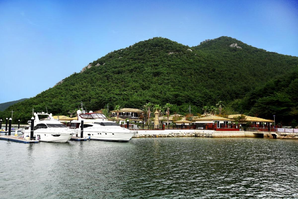 Tongyeong Hansan Marina Resort, Tongyeong - 23